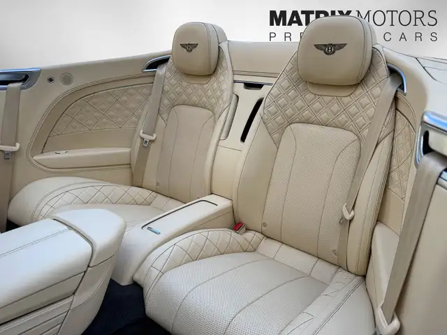 Bentley Continental GT view 8
