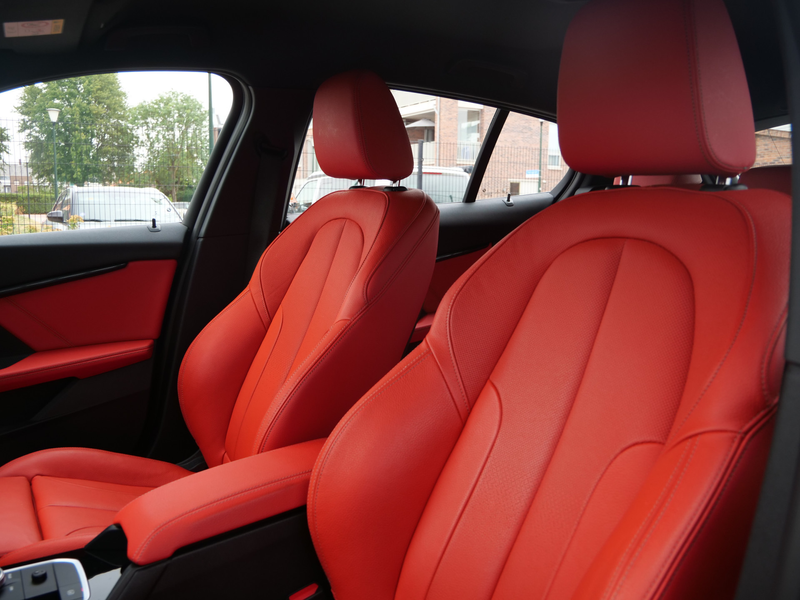 BMW 118 1-serie 118i Business Edition 136 Pk Automaat Navi — photo 7
