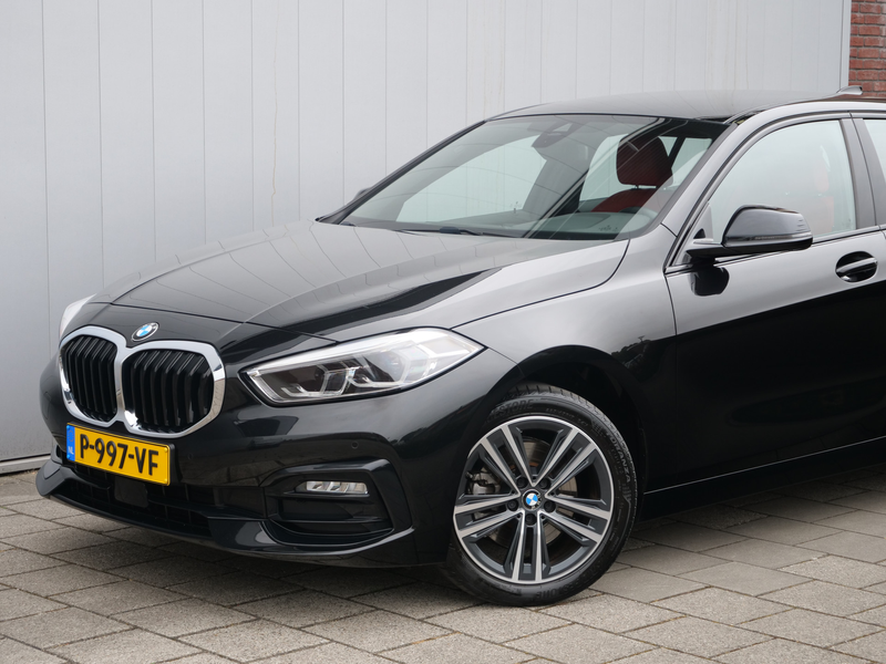 BMW 118 1-serie 118i Business Edition 136 Pk Automaat Navi — photo 16