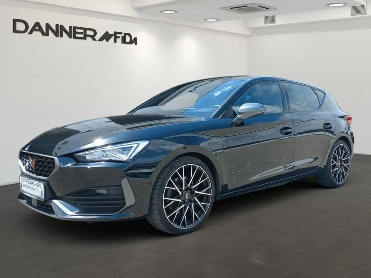 CUPRA Leon Cupra e-HYBRID 150 *SOFORT VERFÜGBAR* Schwarz - 1