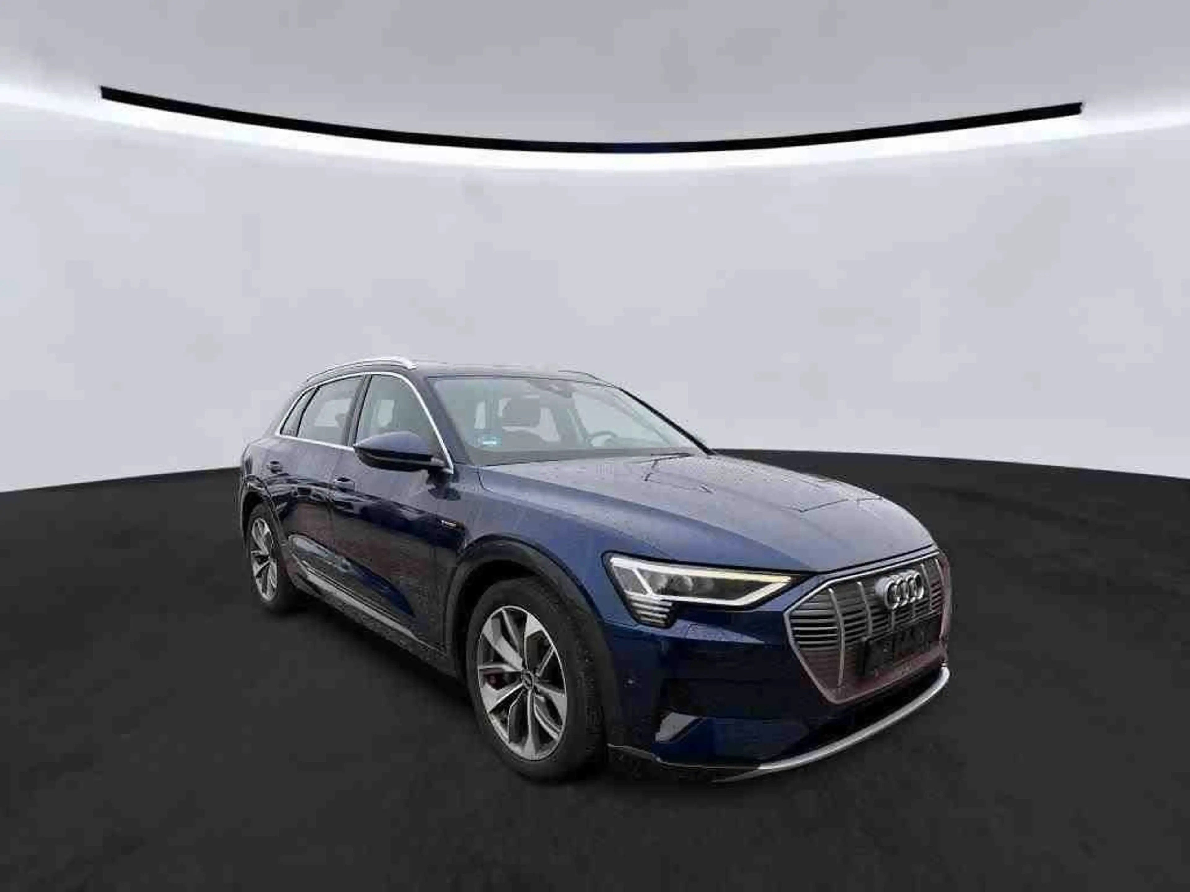 Audi e-tron 50 quattro advanced AHK ACC LED NAVI — photo 2