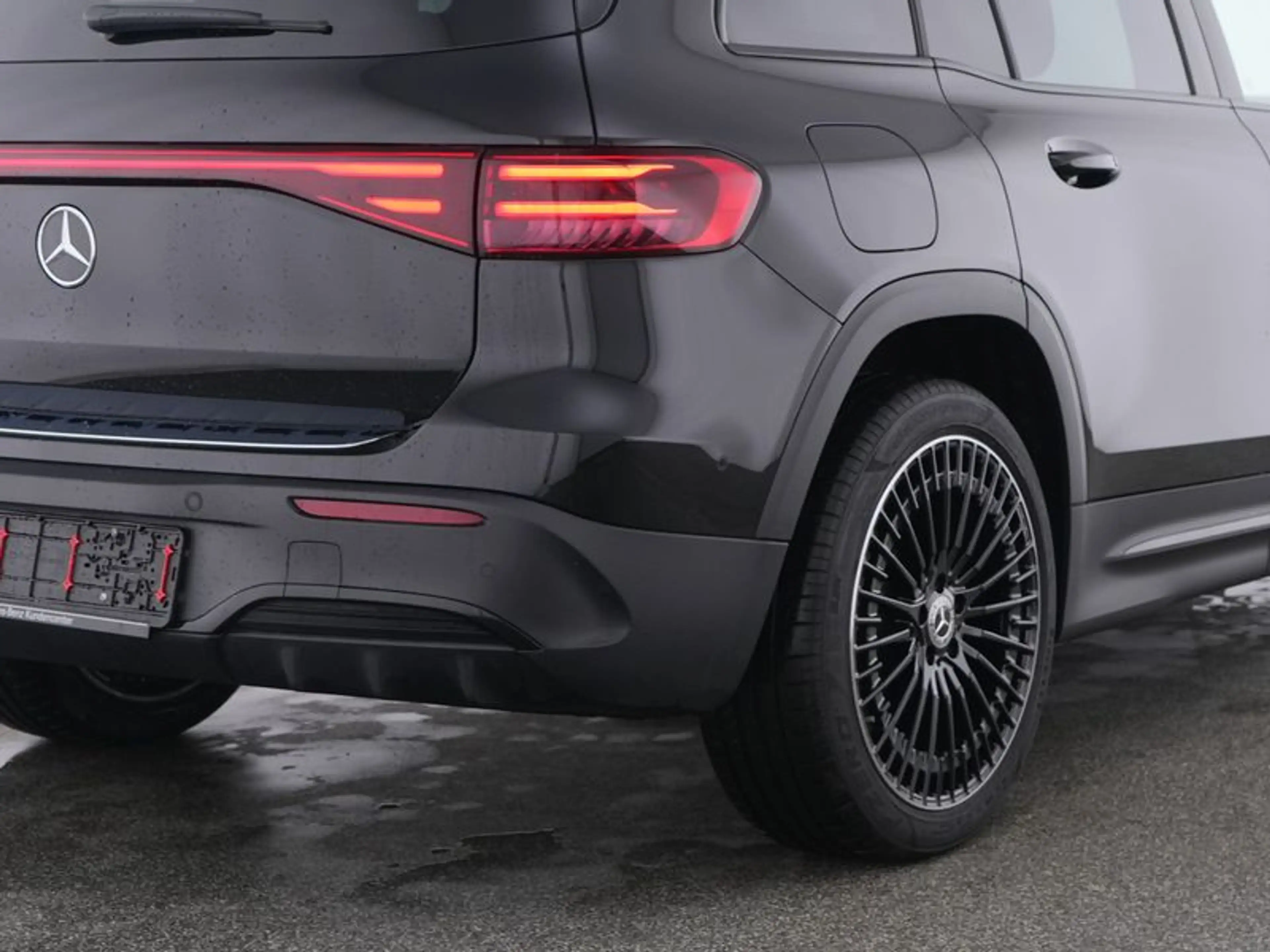 Mercedes-Benz EQB 250 250+ AMG Line 71 kWh AMG Line | Night Pakket | Dis — photo 9