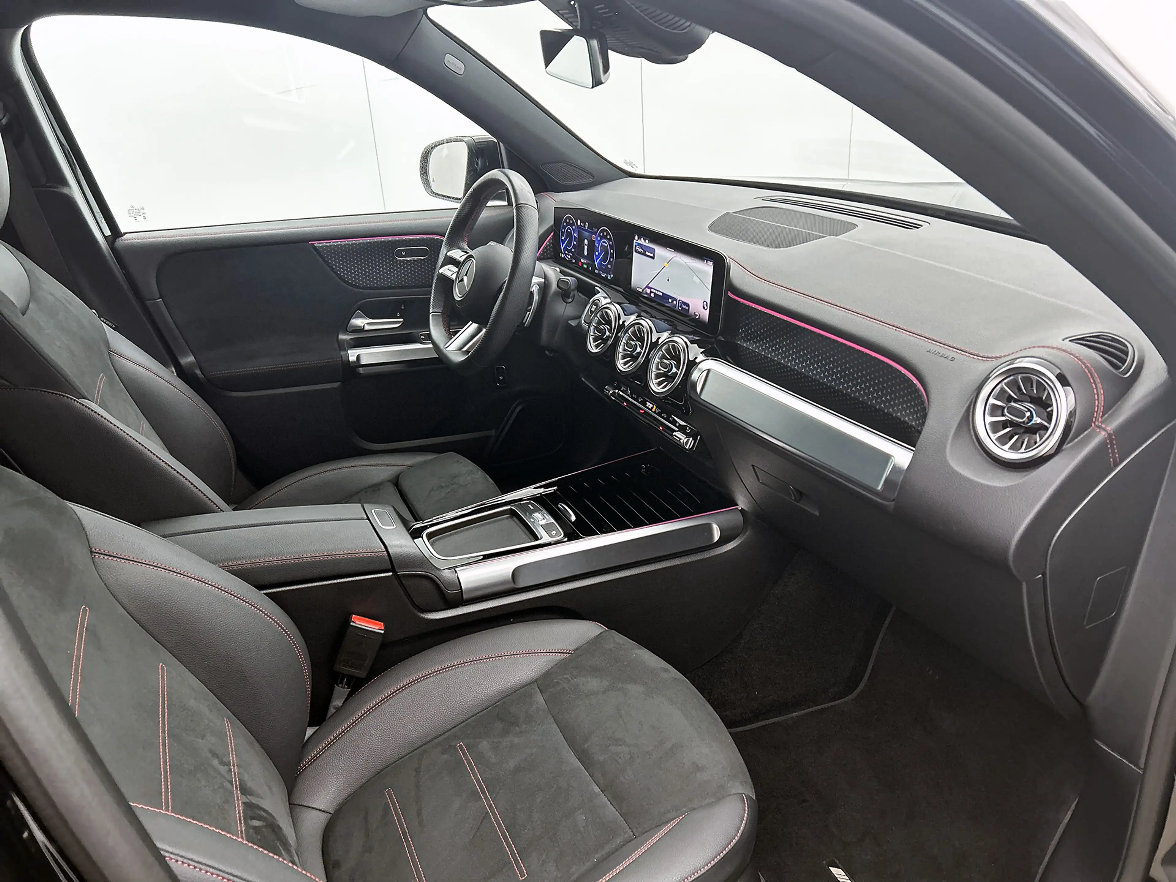Mercedes-Benz EQB 250 250+ AMG Line 71 kWh AMG Line | Night Pakket | Dis — photo 7
