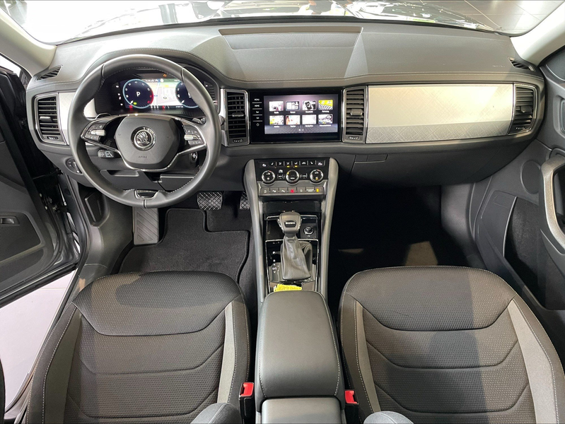 Skoda Kodiaq Tour 1,5 TSI DSG NAVI* SITZHEITUNG* ACC* — photo 15