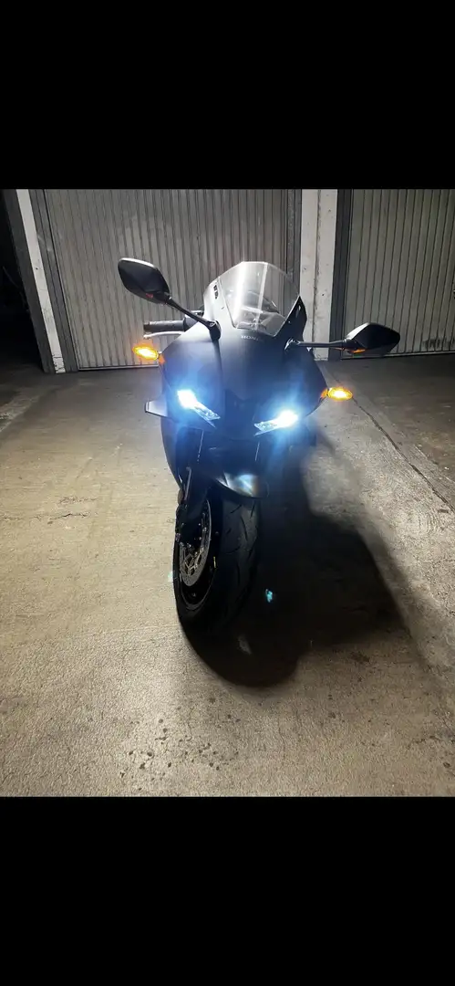 Honda CBR 600 EZ 06/2024  1.241 km 1Jahr Garantie Garagenfahrz - 2