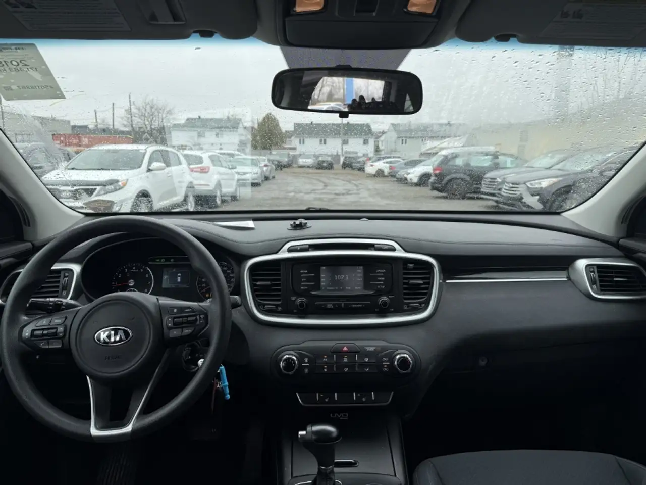 Kia Sorento снимка Kia Sorento