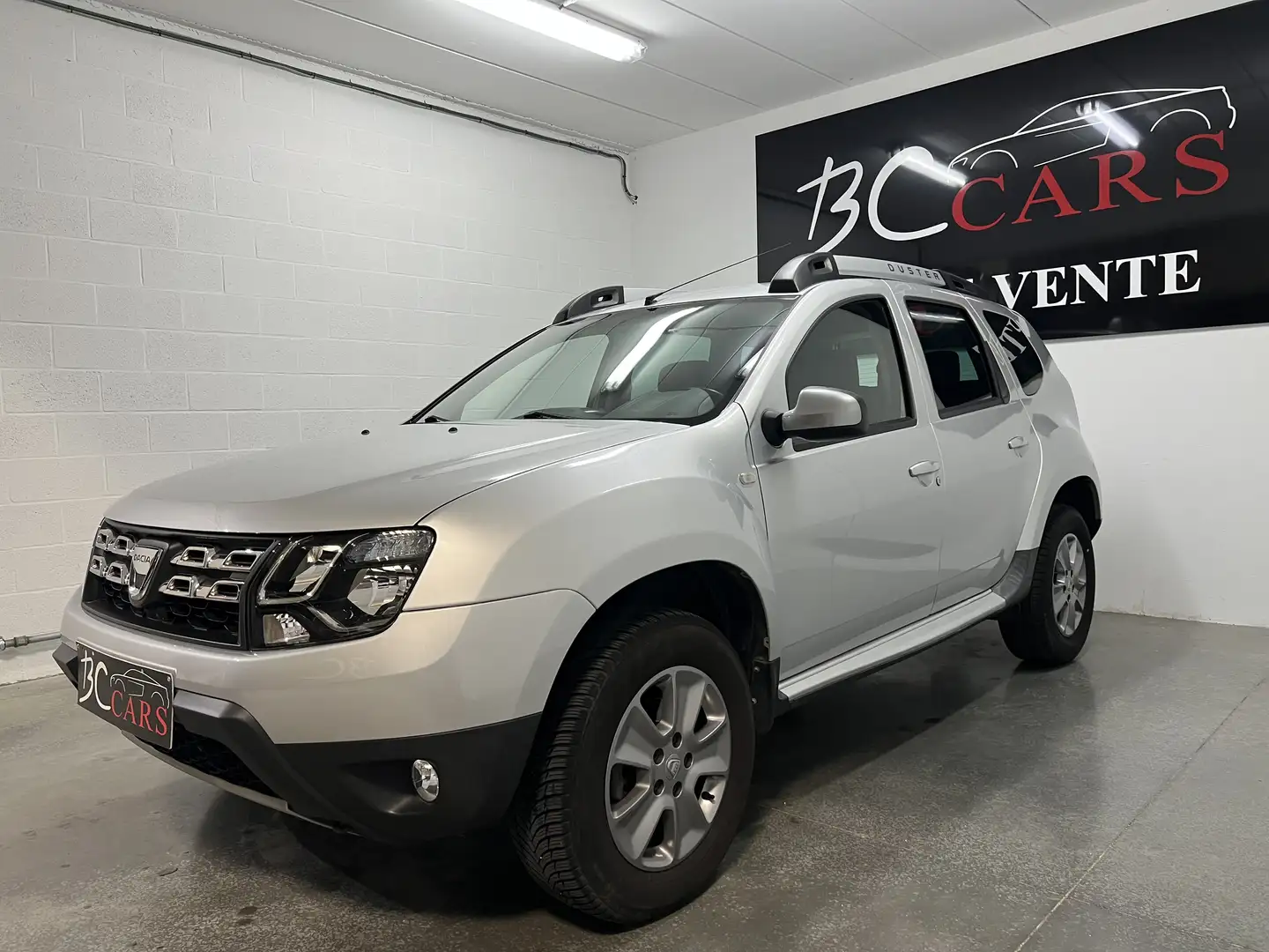 Dacia Duster 1.5 dCi *GARANTIE*CUIR*GPS*CLIM*JANTE*1ER MAIN* - 1