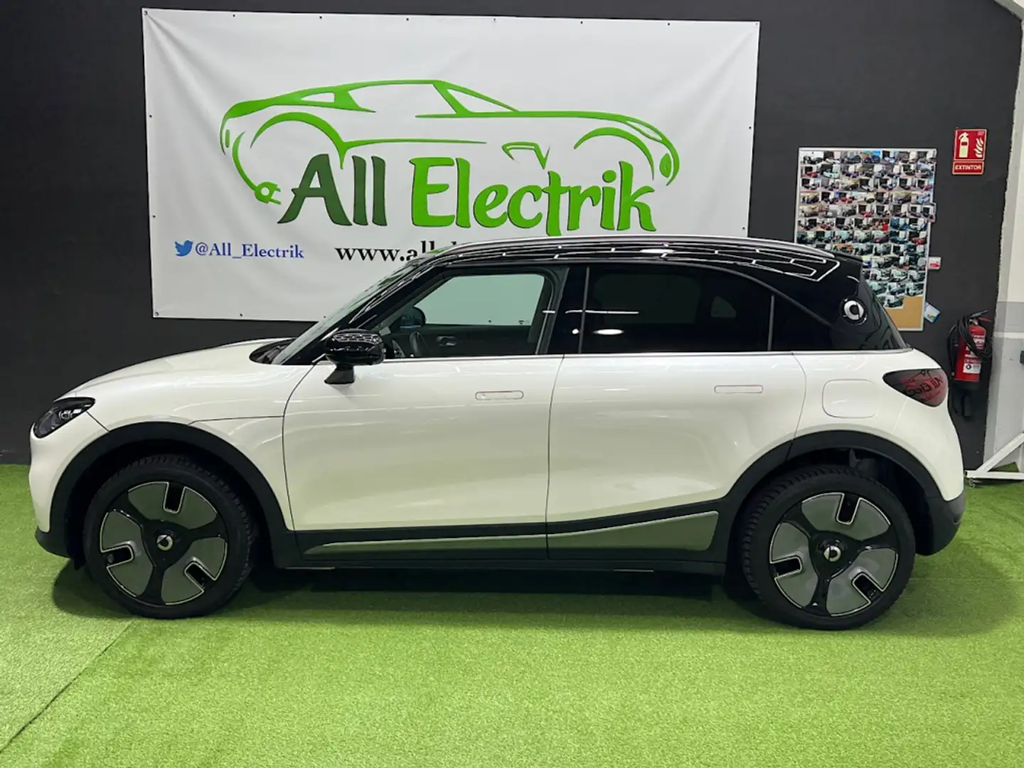 smart #1 Premium Alb - 2