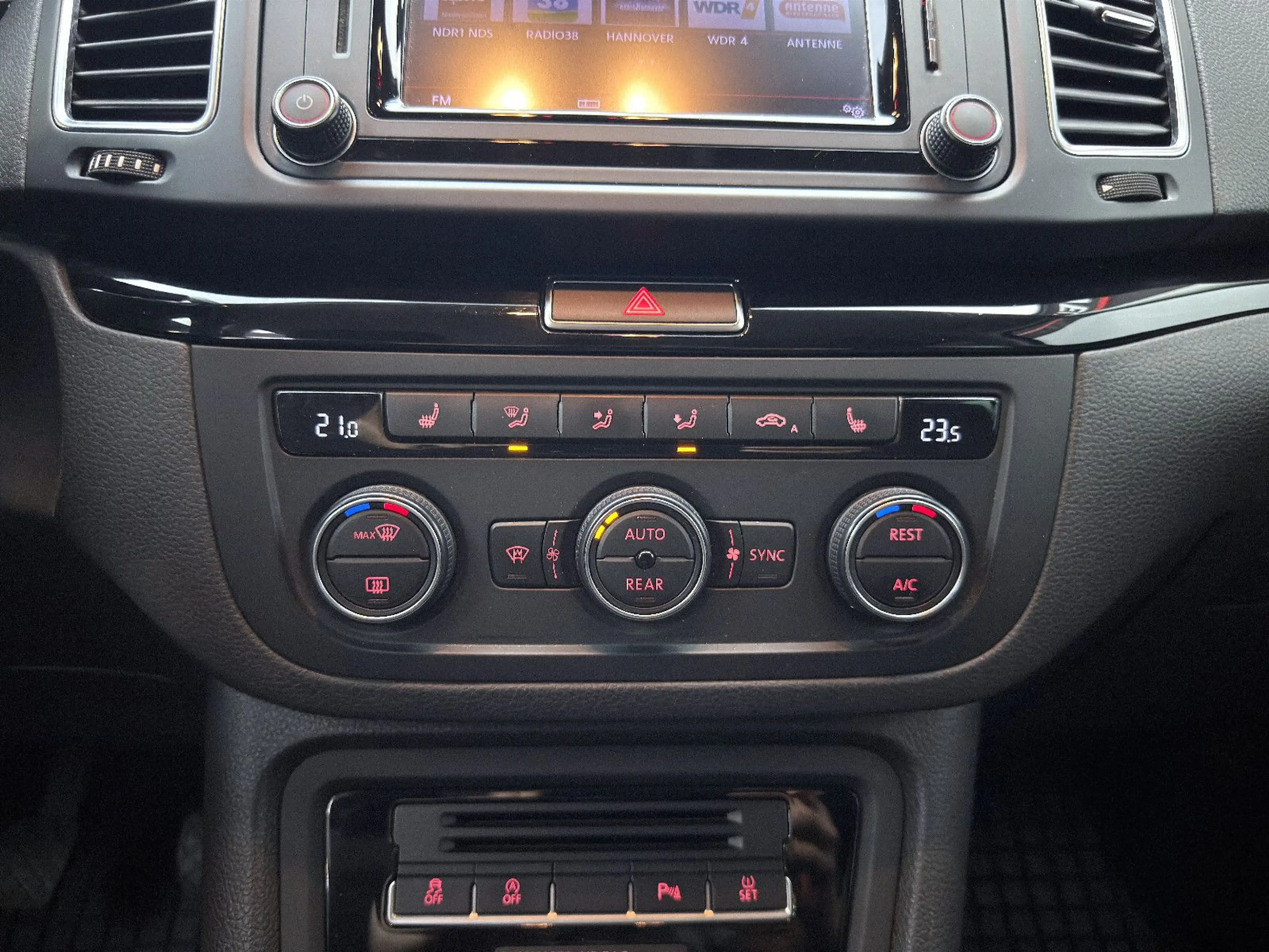SEAT Alhambra Style *7Sitzer*RFK*CarPlay* — photo 15