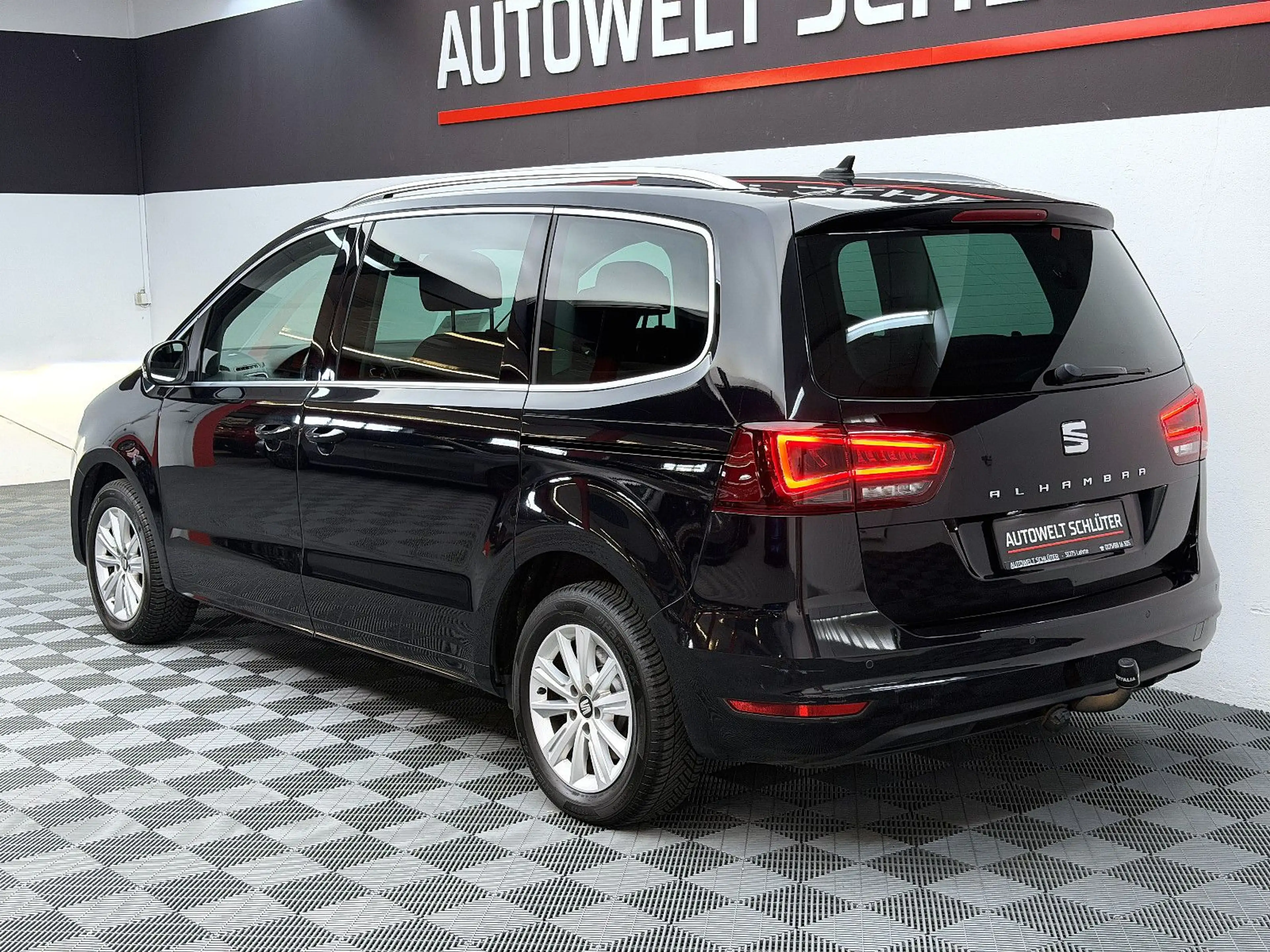 SEAT Alhambra Style *7Sitzer*RFK*CarPlay* — photo 4