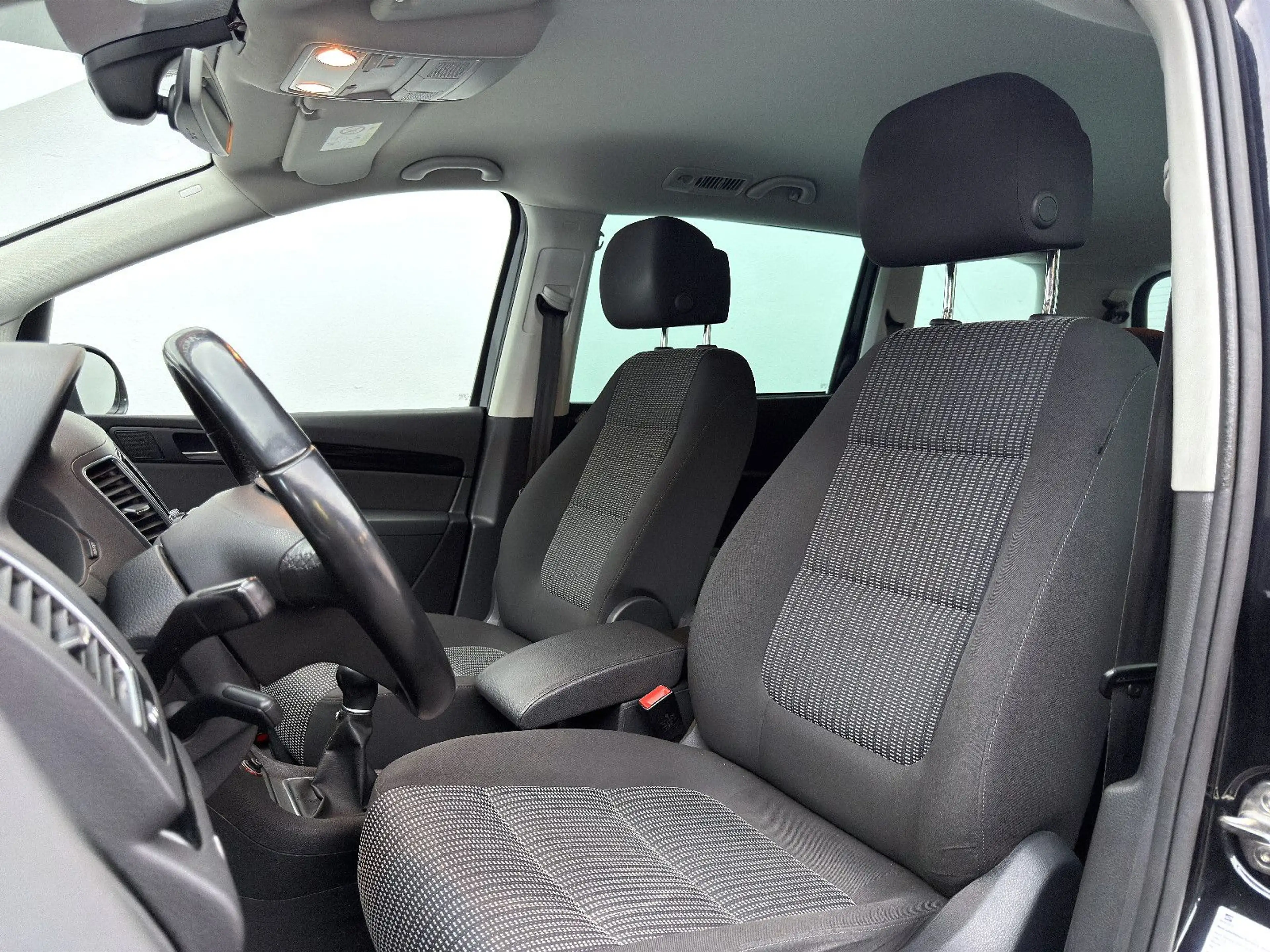 SEAT Alhambra Style *7Sitzer*RFK*CarPlay* — photo 9
