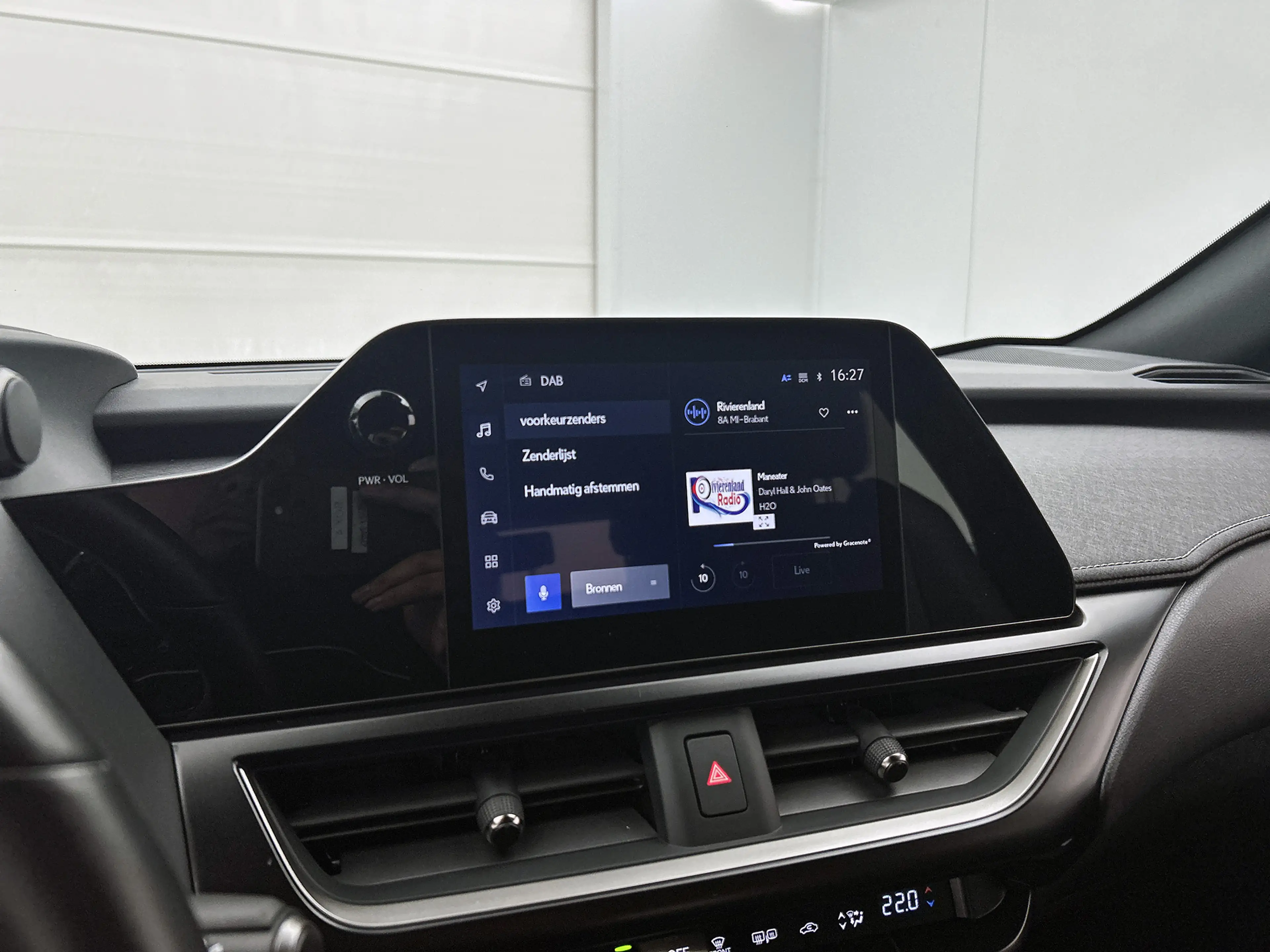 Lexus UX 250h | Dealeronderhouden | Lexus-paasweekend — photo 7