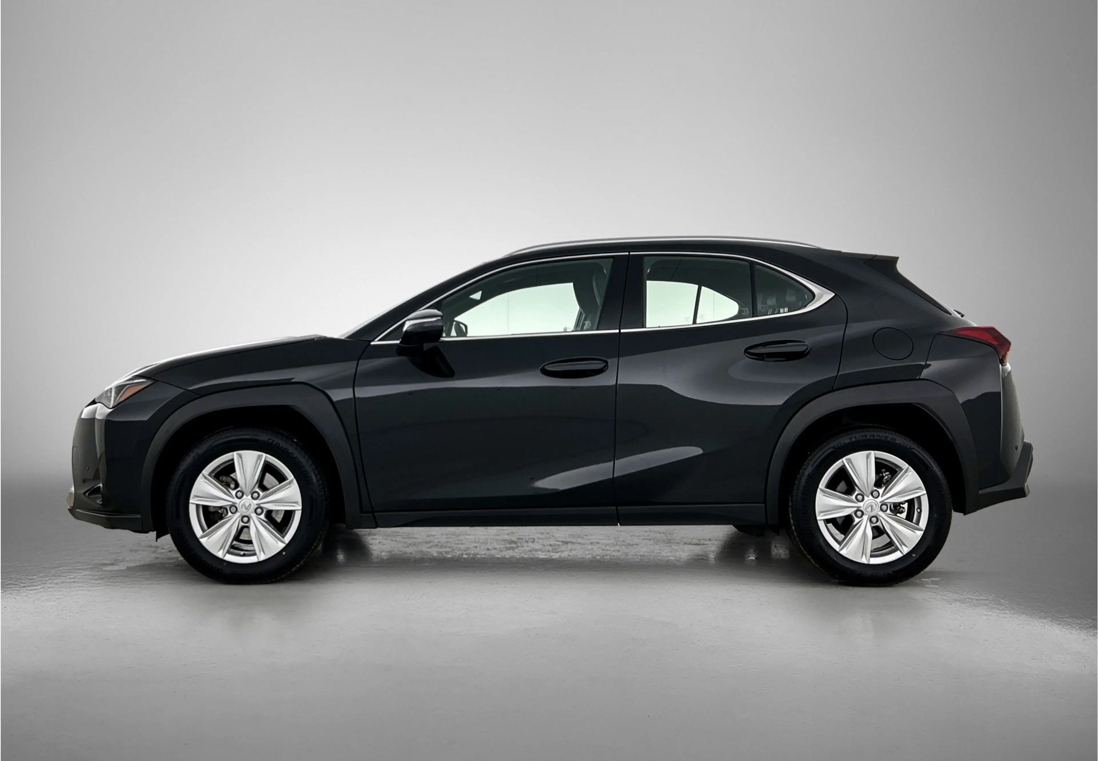 Lexus UX 250h | Dealeronderhouden | Lexus-paasweekend — photo 3