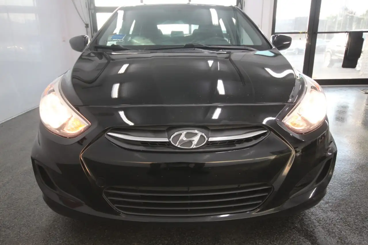 Hyundai ACCENT снимка Hyundai ACCENT