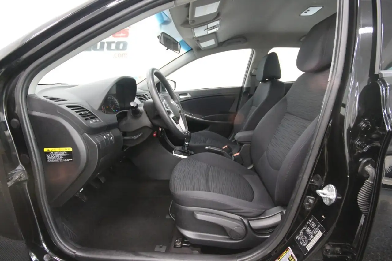 Hyundai ACCENT снимка Hyundai ACCENT