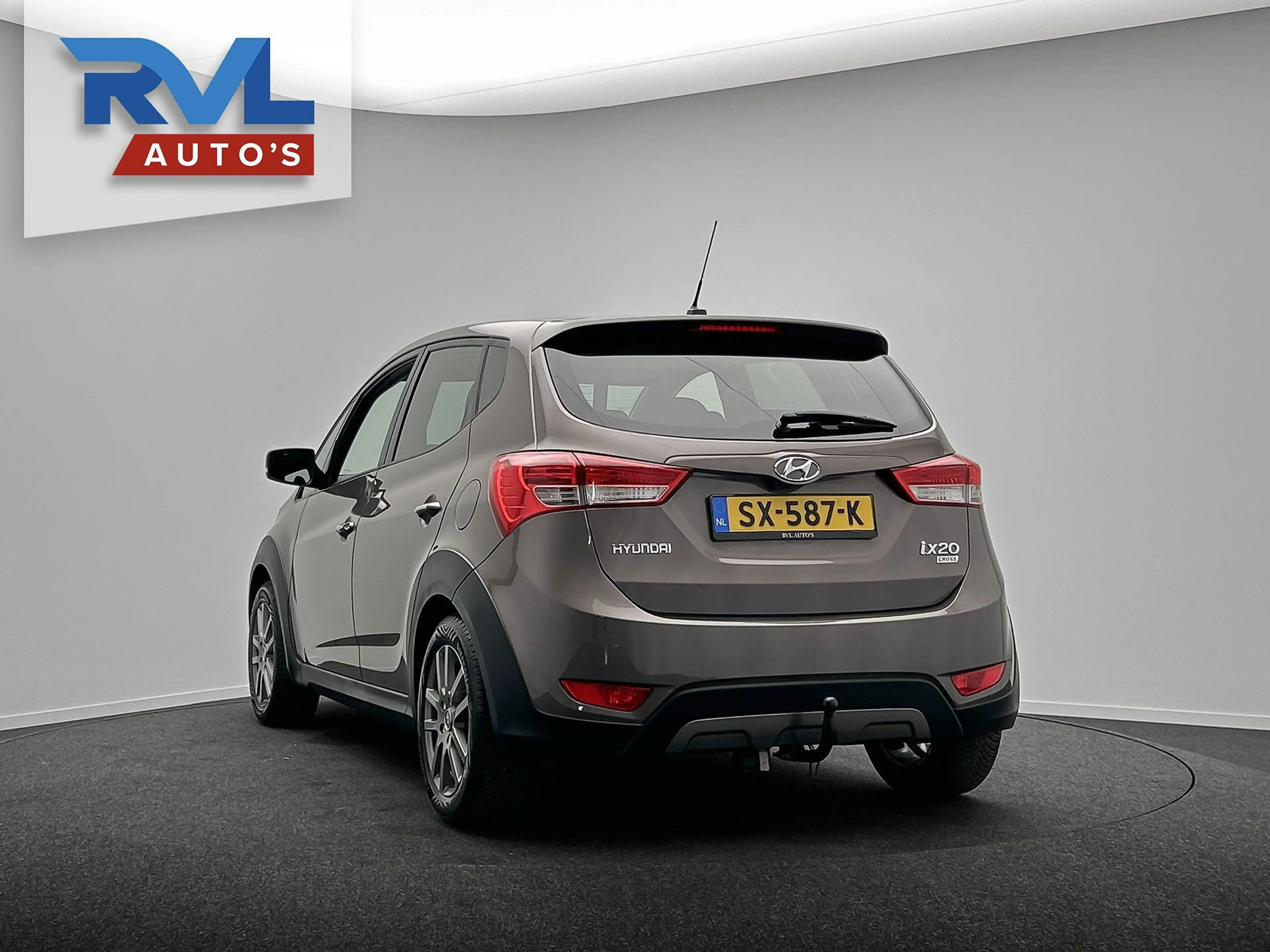 Hyundai iX20 1.4i i-Vision | Trekhaak | Navigatie | Camera | Cr — photo 3