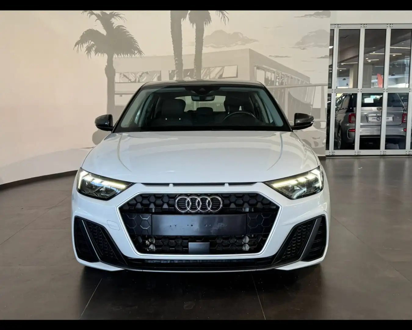 Audi A1 2ª serie SPB 25 TFSI S line edition Blanc - 2