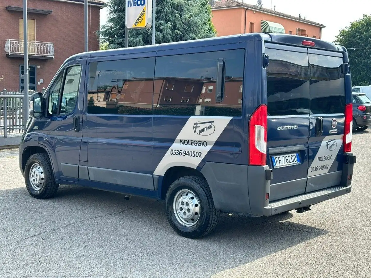 Fiat Ducato 30 2.3 MJT 150CV PC-TN Panorama Blau - 2