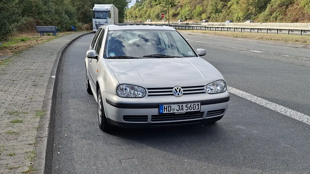 Volkswagen Golf 1,6 Automatik basis, foto 1