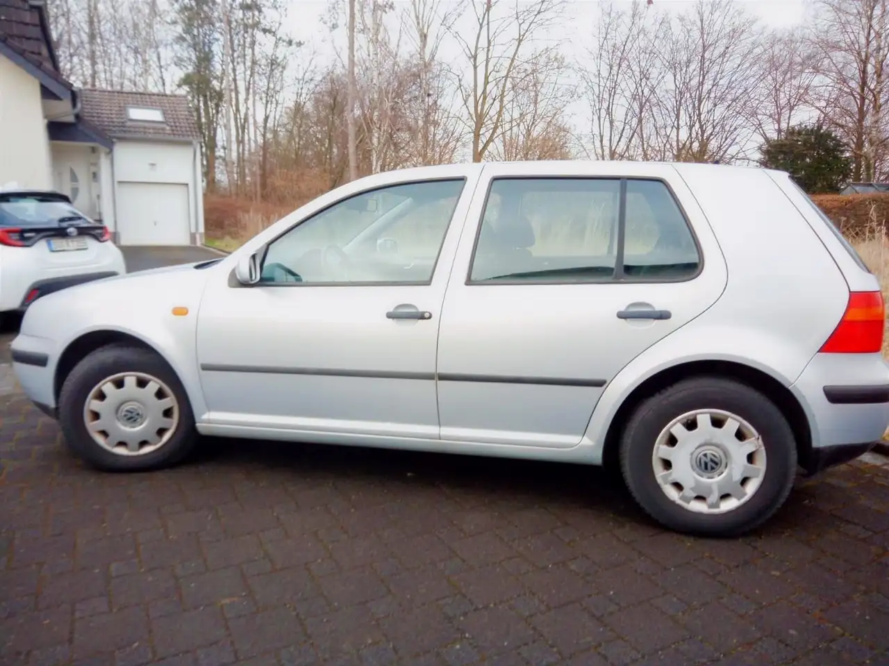 Volkswagen Golf 1,6 Automatik basis, foto 4