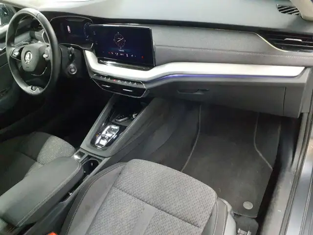 Skoda Octavia view 9