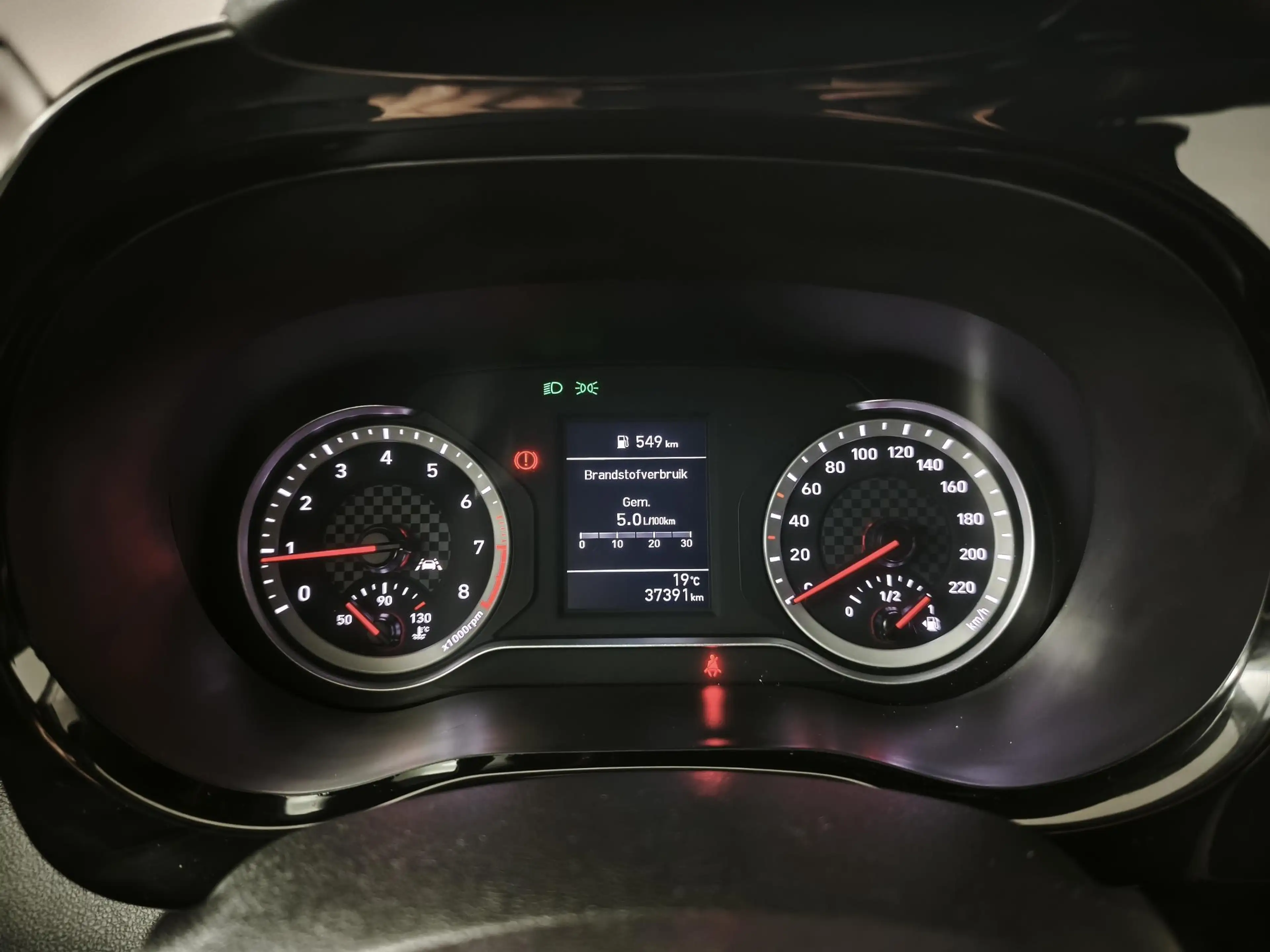 Hyundai i10 1.0 Comfort | Apple CarPlay / Android Auto | Airco — photo 4