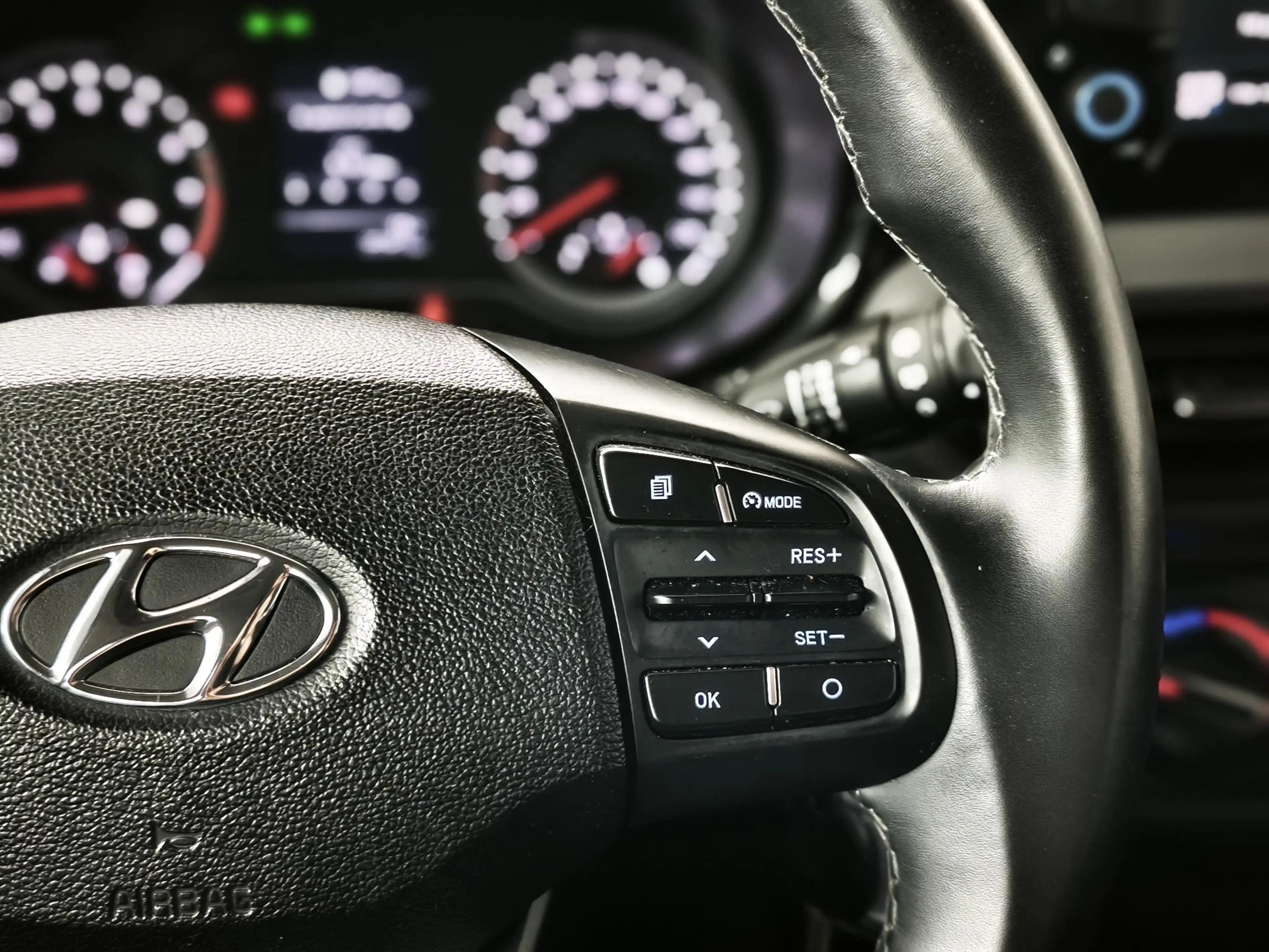 Hyundai i10 1.0 Comfort | Apple CarPlay / Android Auto | Airco — photo 22