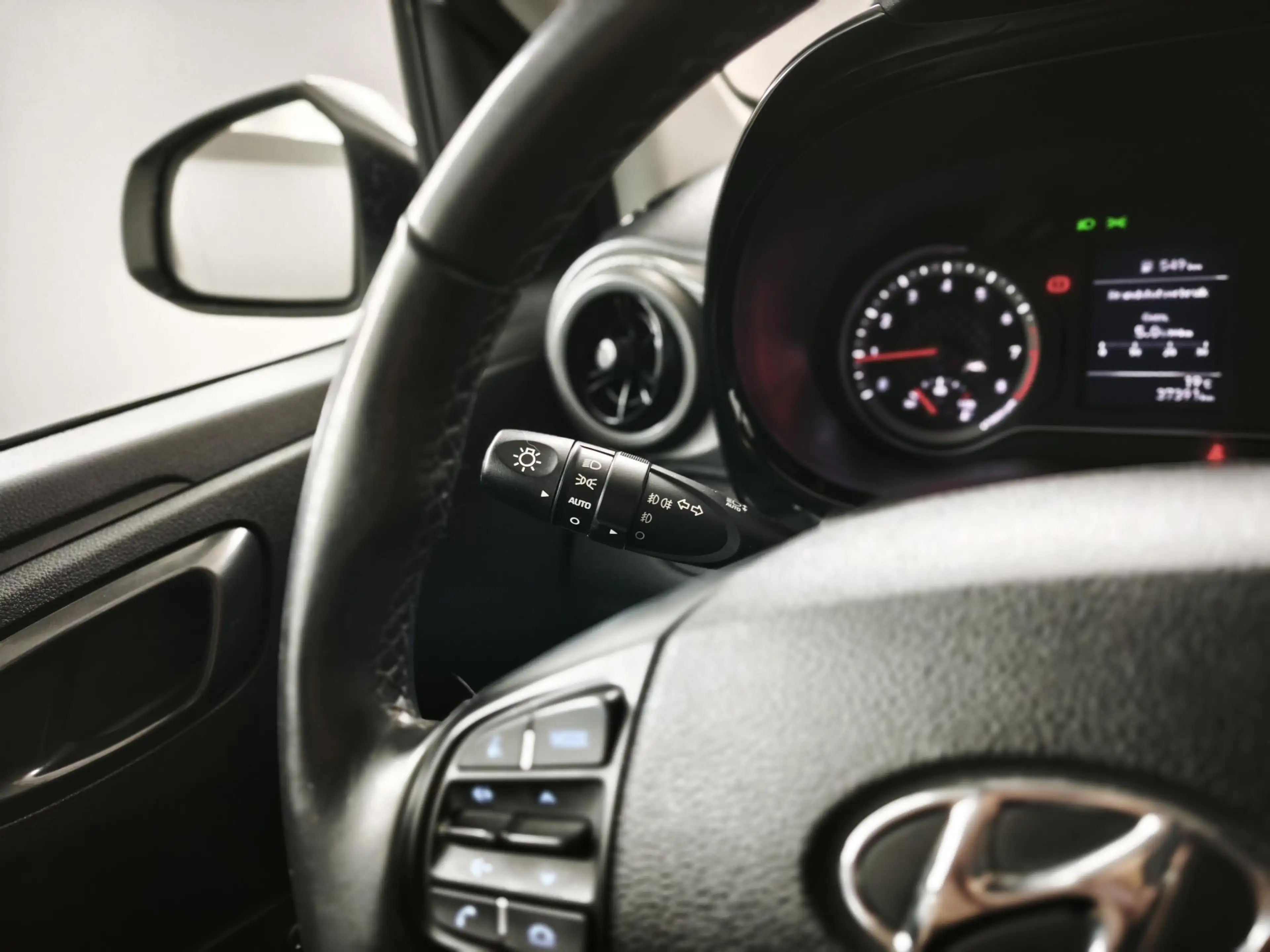 Hyundai i10 1.0 Comfort | Apple CarPlay / Android Auto | Airco — photo 29