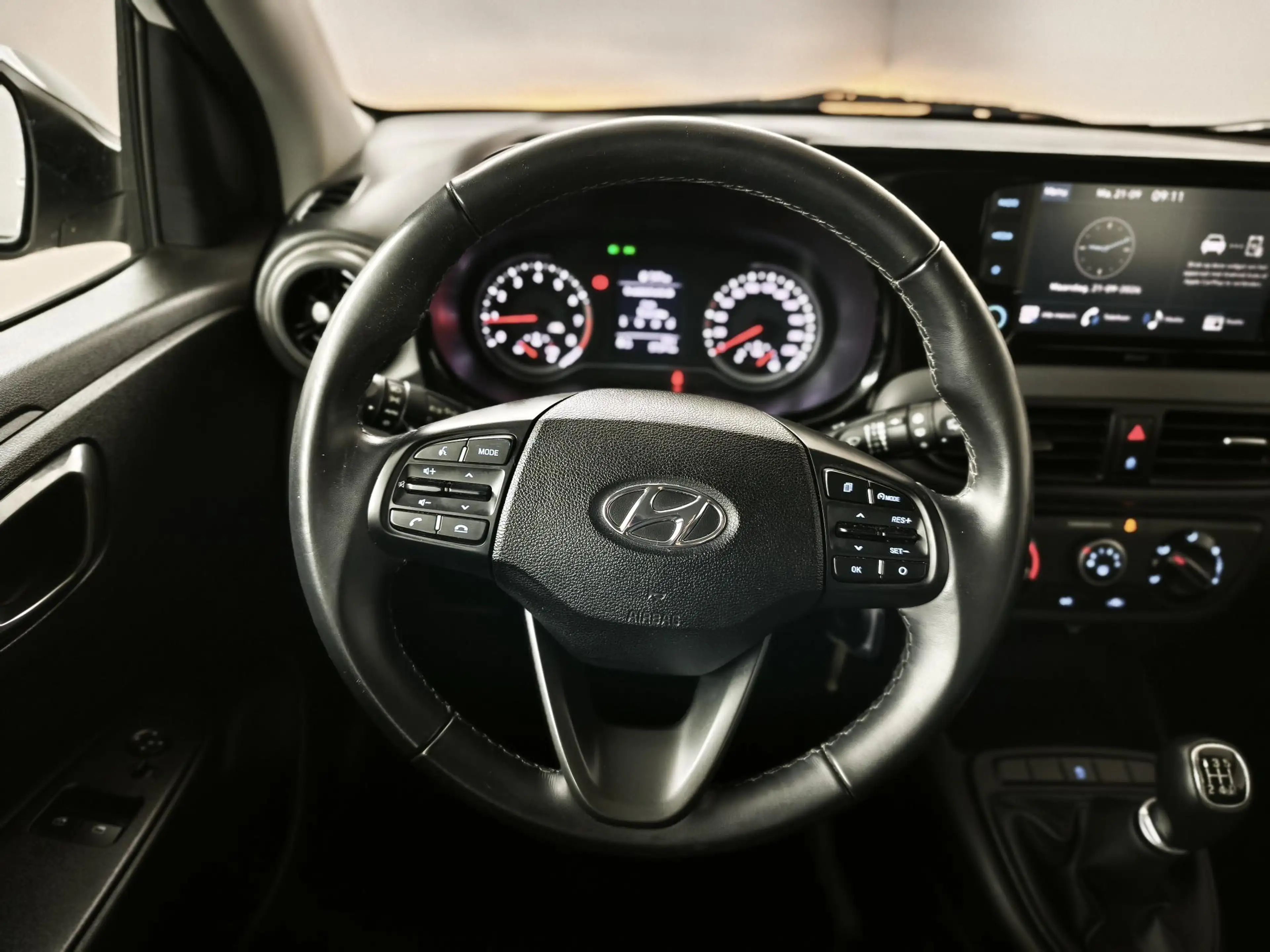 Hyundai i10 1.0 Comfort | Apple CarPlay / Android Auto | Airco — photo 20