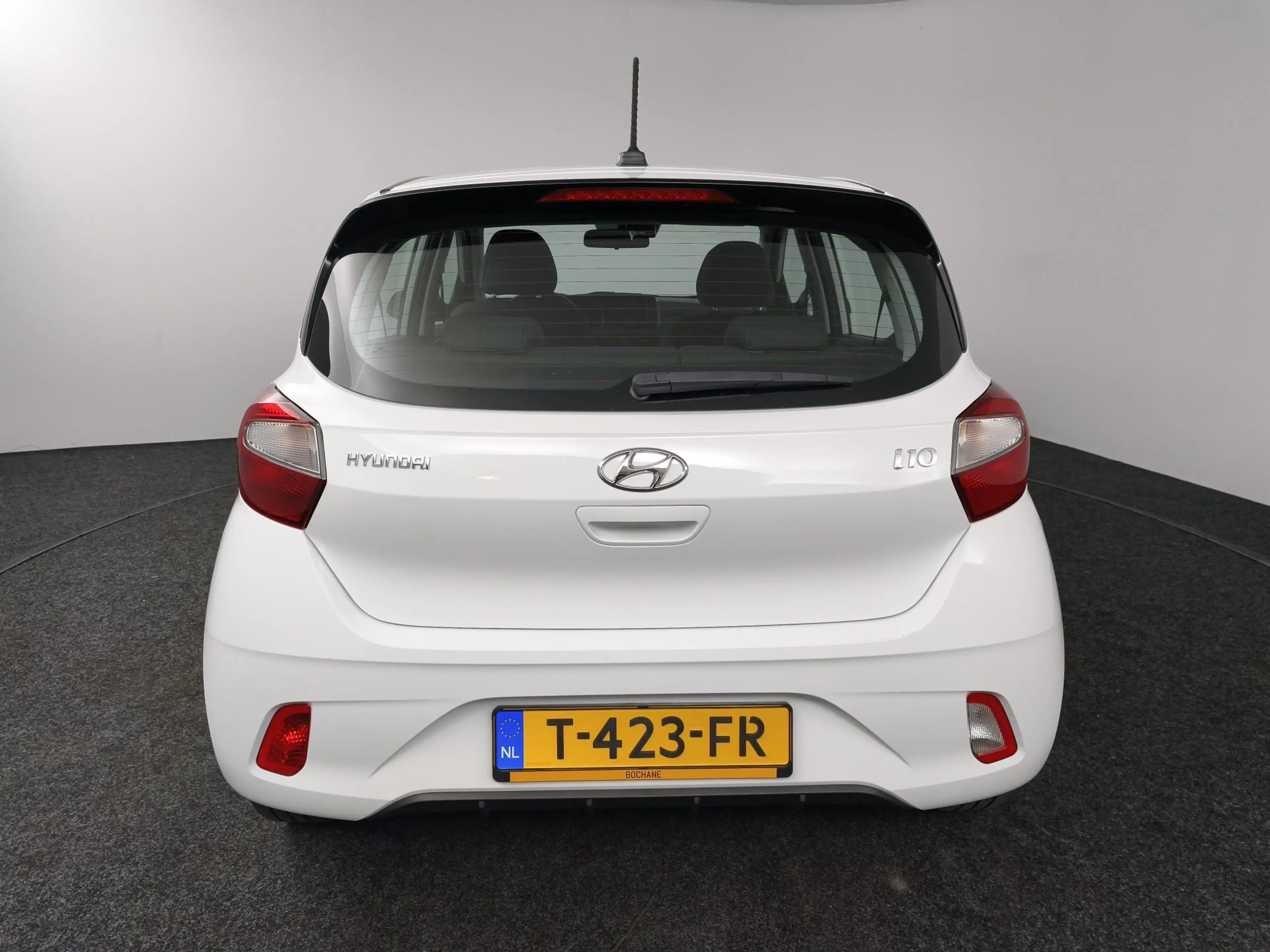 Hyundai i10 1.0 Comfort | Apple CarPlay / Android Auto | Airco — photo 18