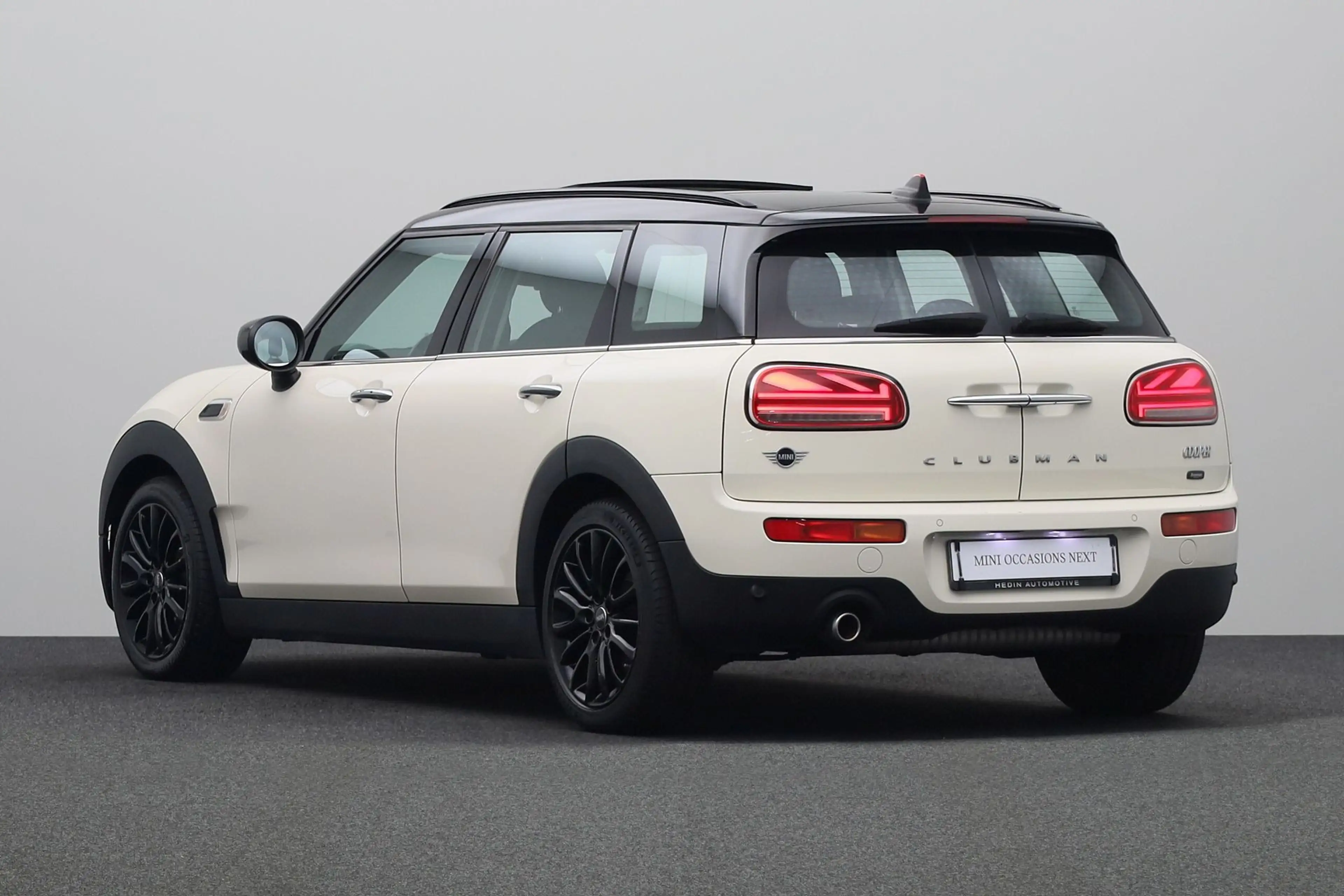 MINI Cooper Clubman 1.5 Business Edition — photo 9