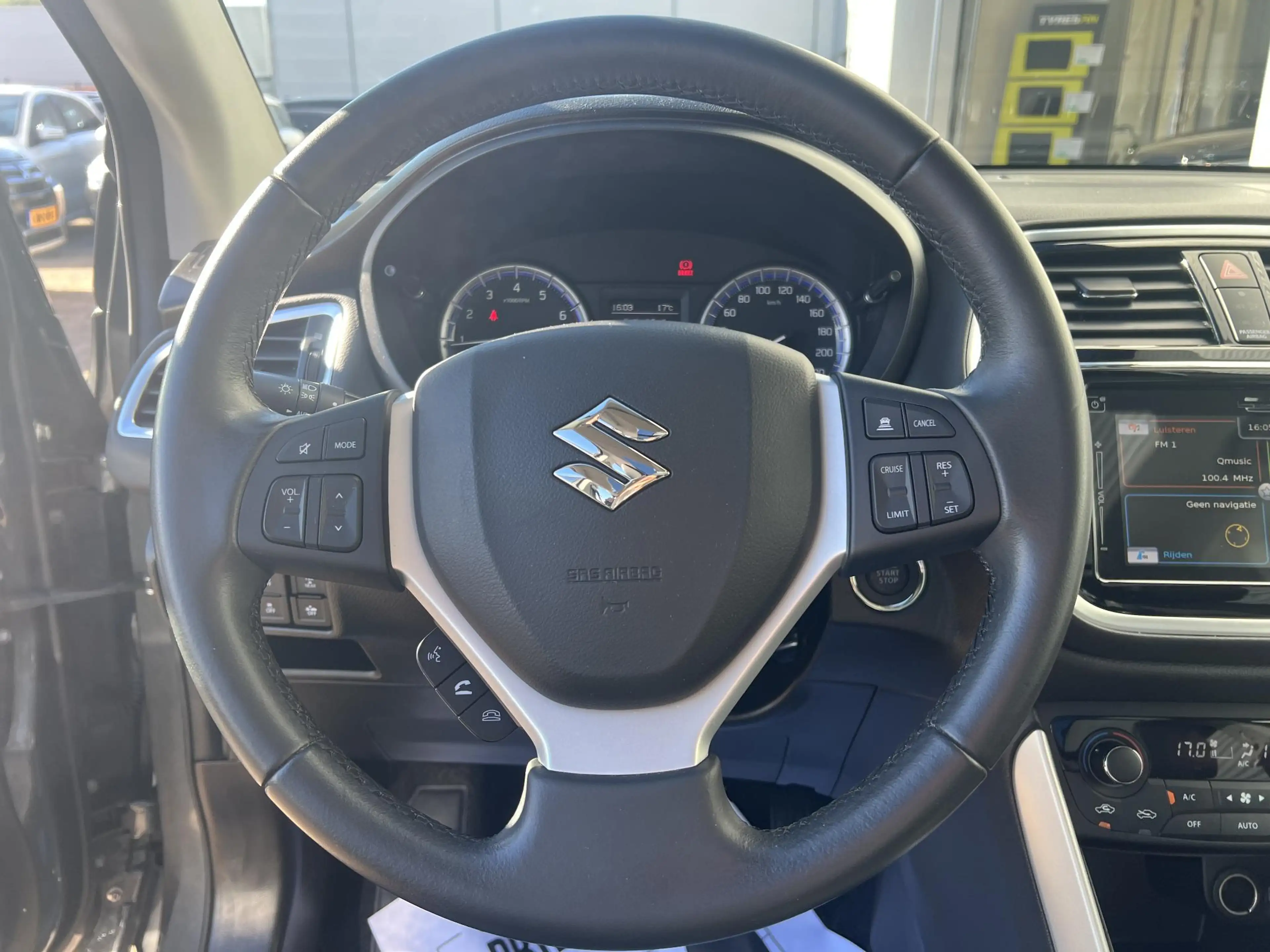 Suzuki S-Cross 1.4 Boosterjet Style Smart Hybrid — photo 12