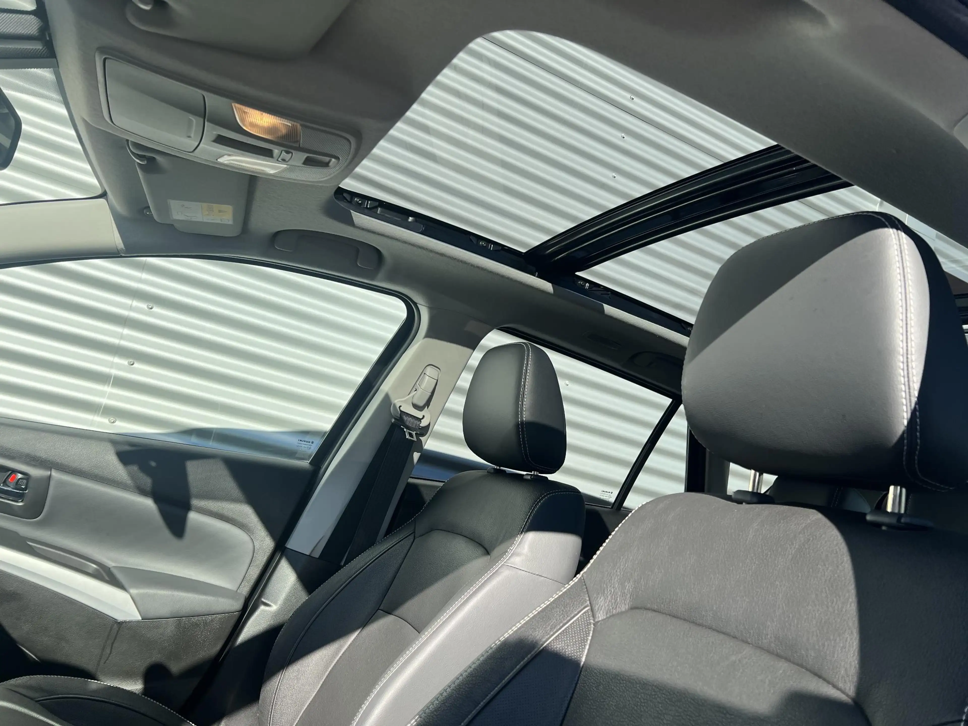 Suzuki S-Cross 1.4 Boosterjet Style Smart Hybrid — photo 9