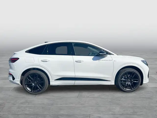 Audi Q4 E-Tron view 6