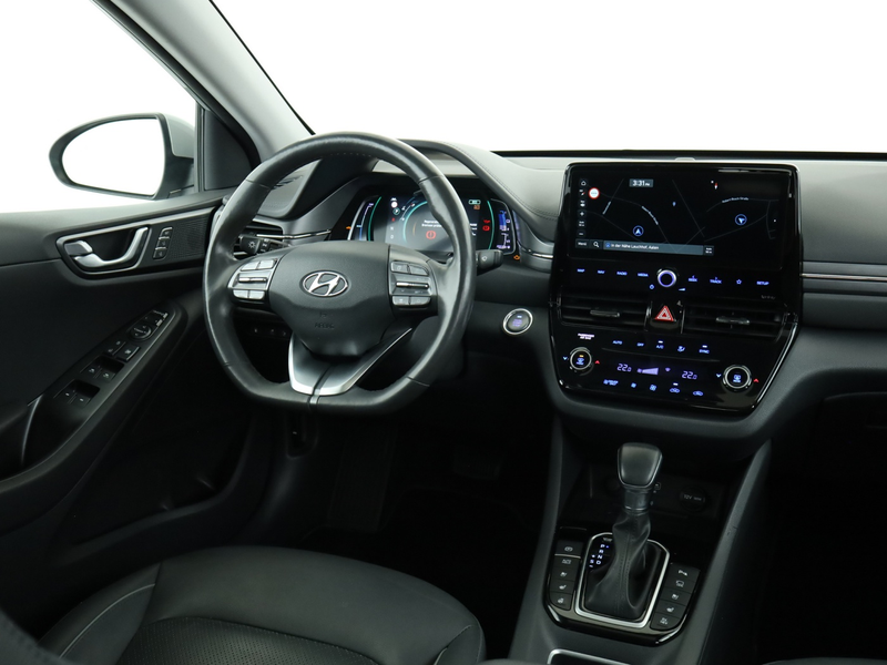 Hyundai IONIQ 1.6 GDI Prime-Paket Plug-In 2xKlima 4xSHZ — photo 10