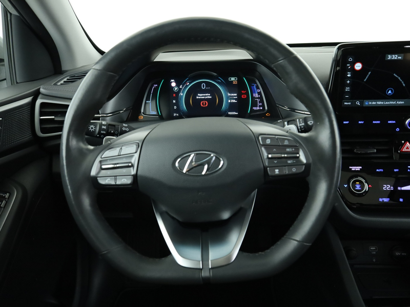 Hyundai IONIQ 1.6 GDI Prime-Paket Plug-In 2xKlima 4xSHZ — photo 11