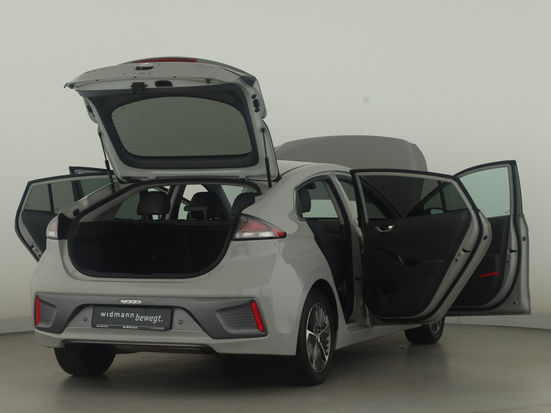 Hyundai IONIQ 1.6 GDI Prime-Paket Plug-In 2xKlima 4xSHZ — photo 9