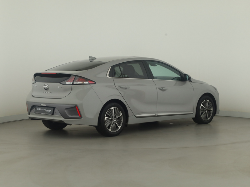 Hyundai IONIQ 1.6 GDI Prime-Paket Plug-In 2xKlima 4xSHZ — photo 6