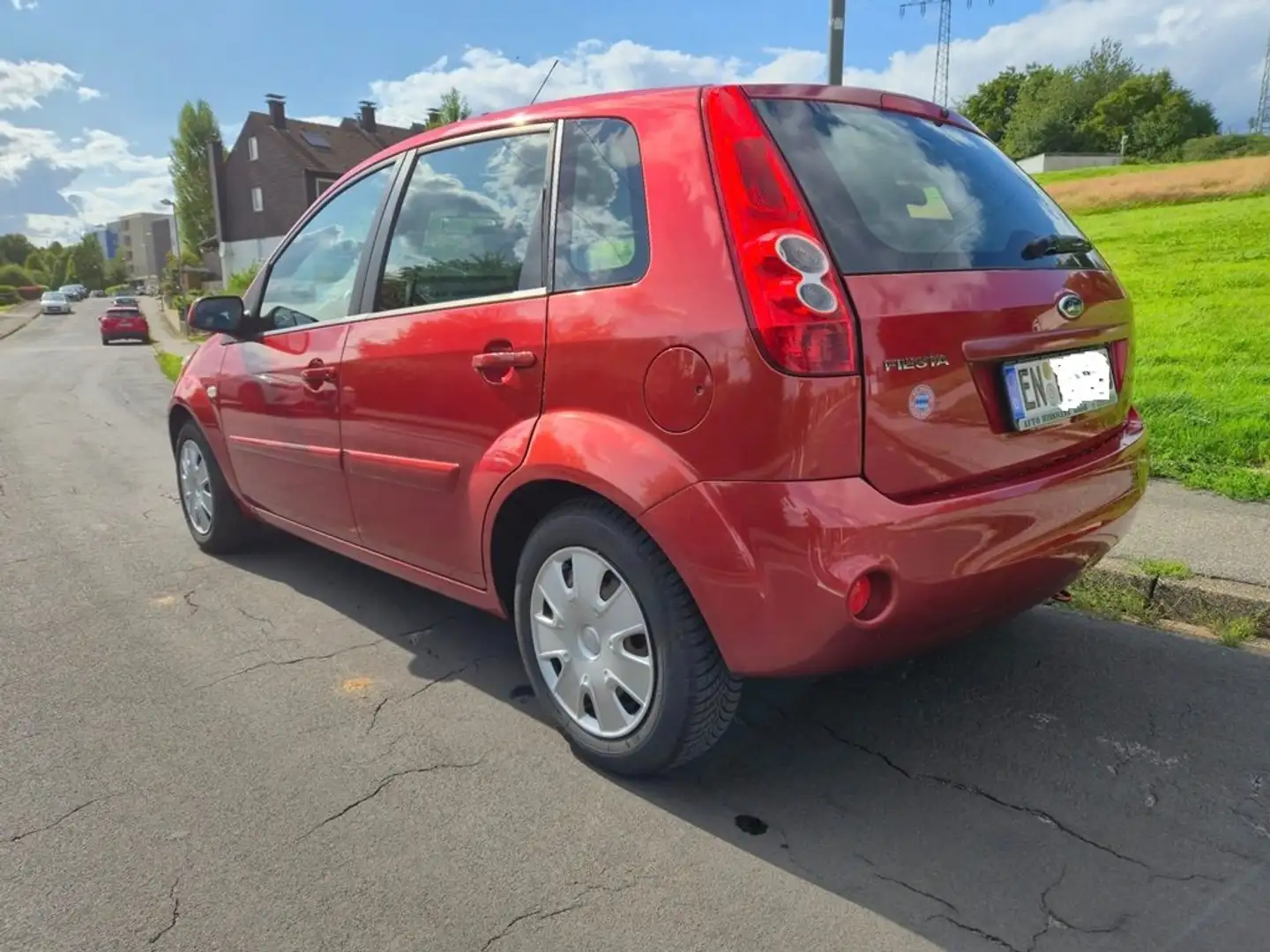 Ford Fiesta Fiesta 1,3 TüV Neu, Klima, Allwetter usw. Orange - 1