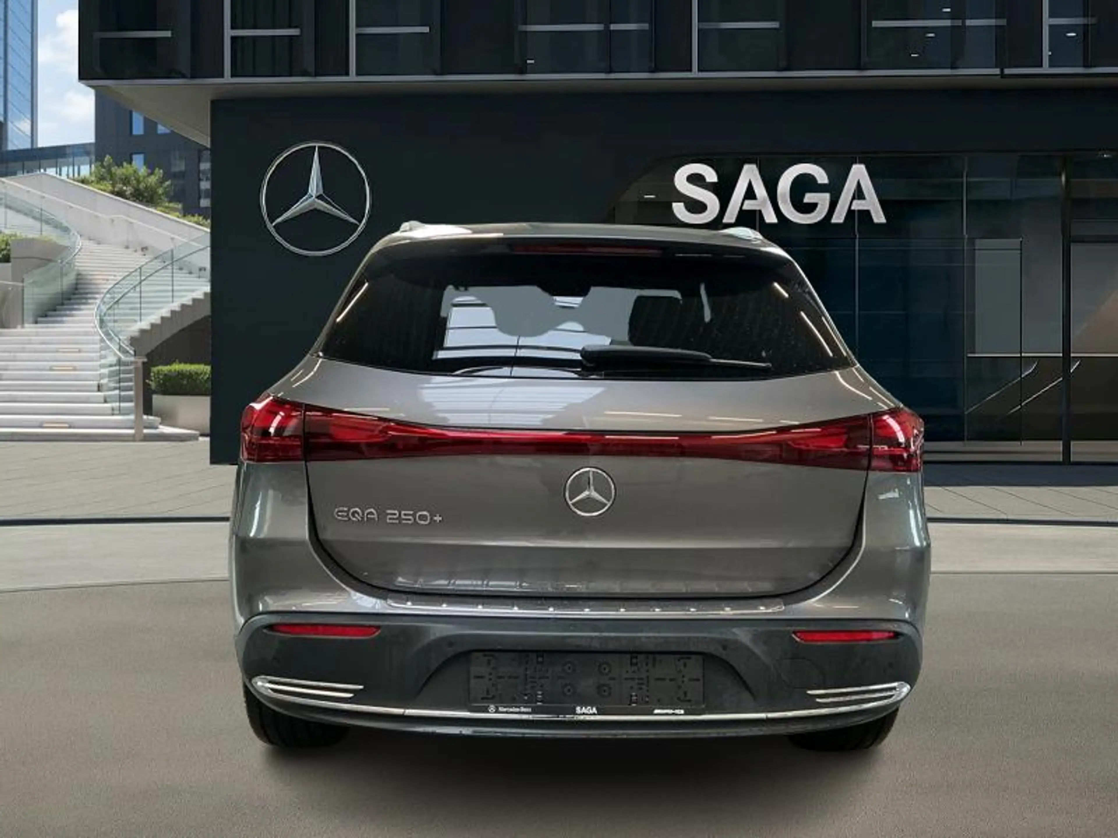 Mercedes-Benz EQA 250 + Business Line — photo 11