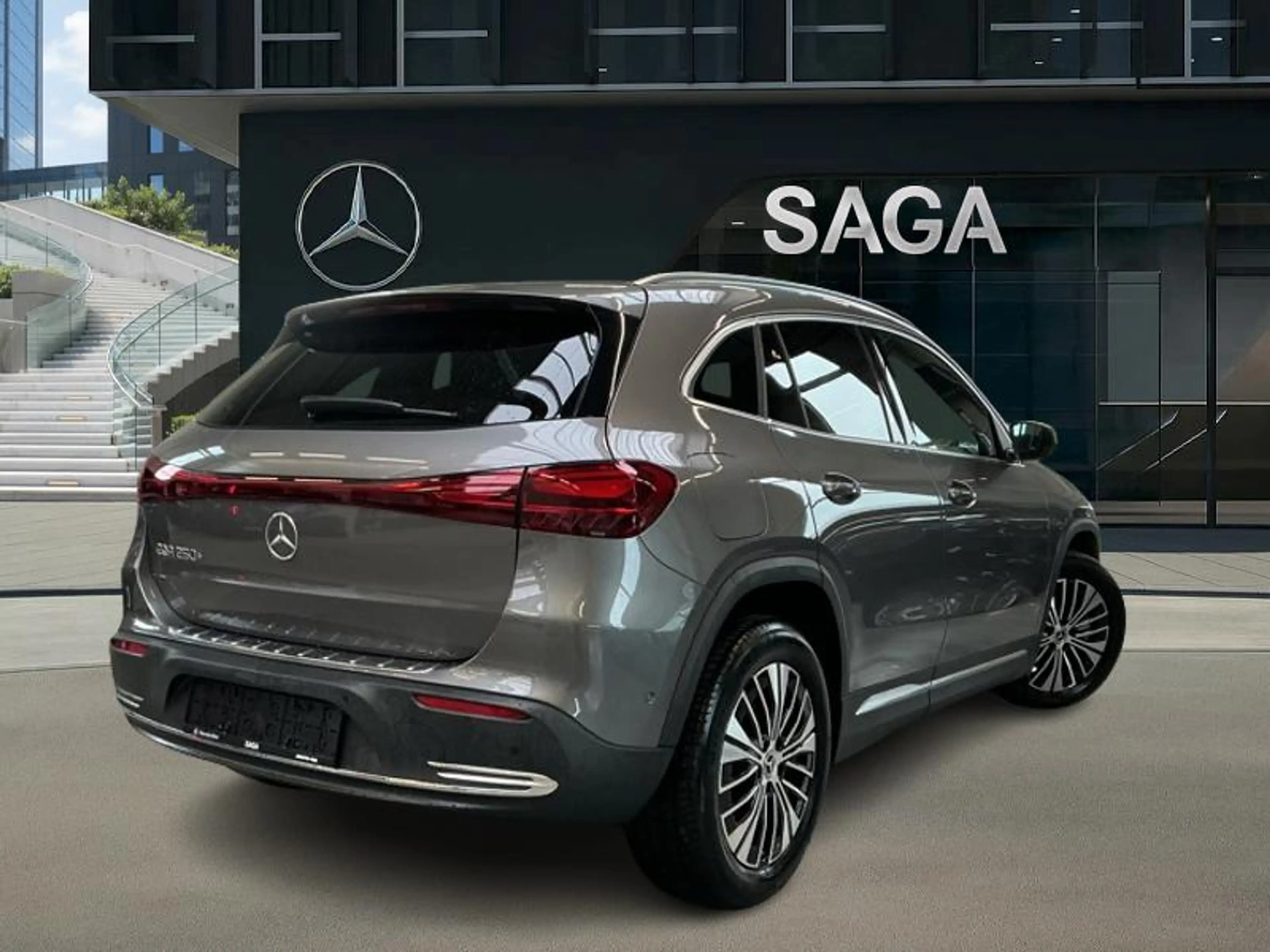 Mercedes-Benz EQA 250 + Business Line — photo 2