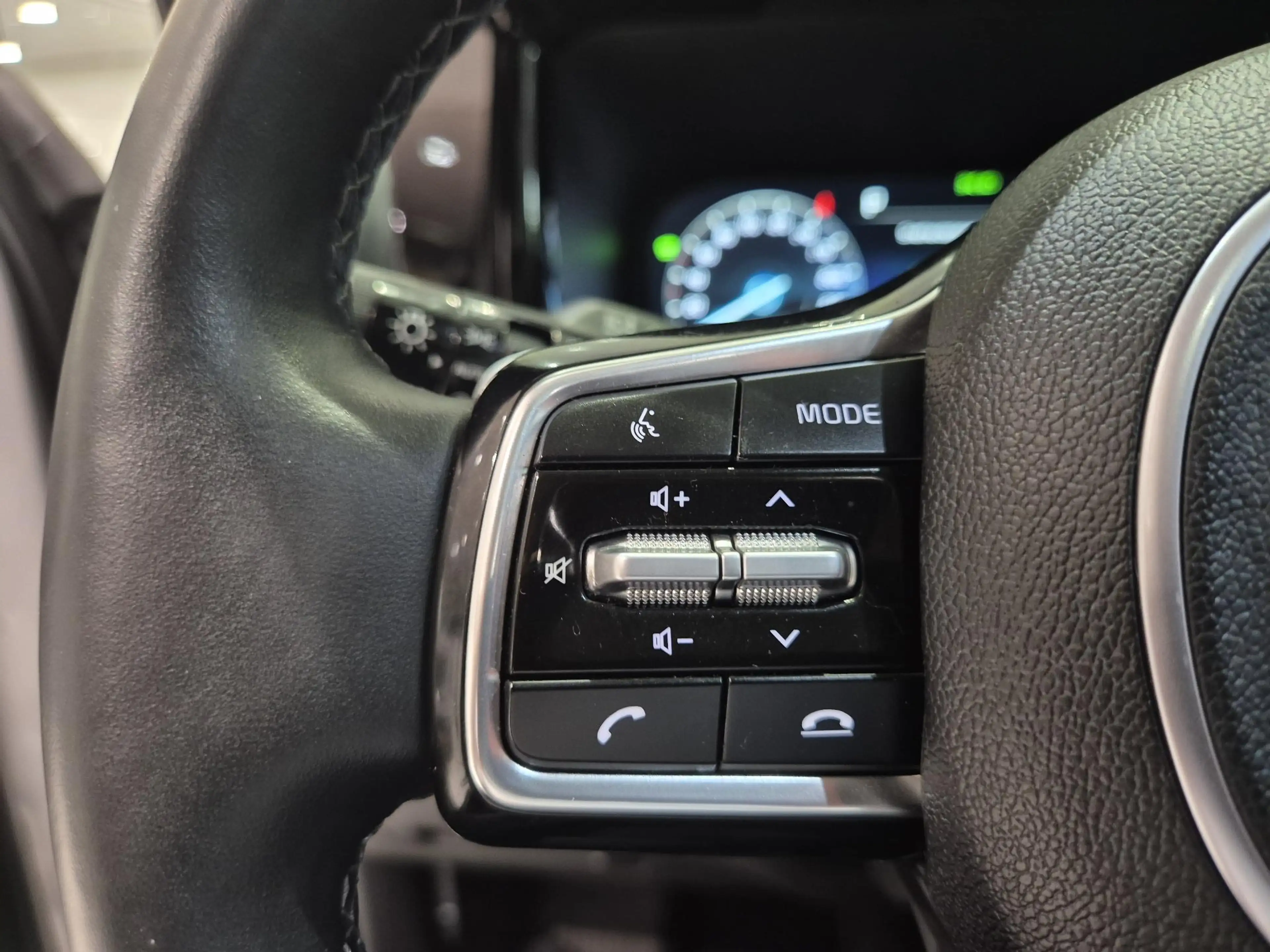 Kia Sorento 1.6 T-GDI Plug-in Hybrid 4WD Edition 7p. | Trekhaa — photo 20