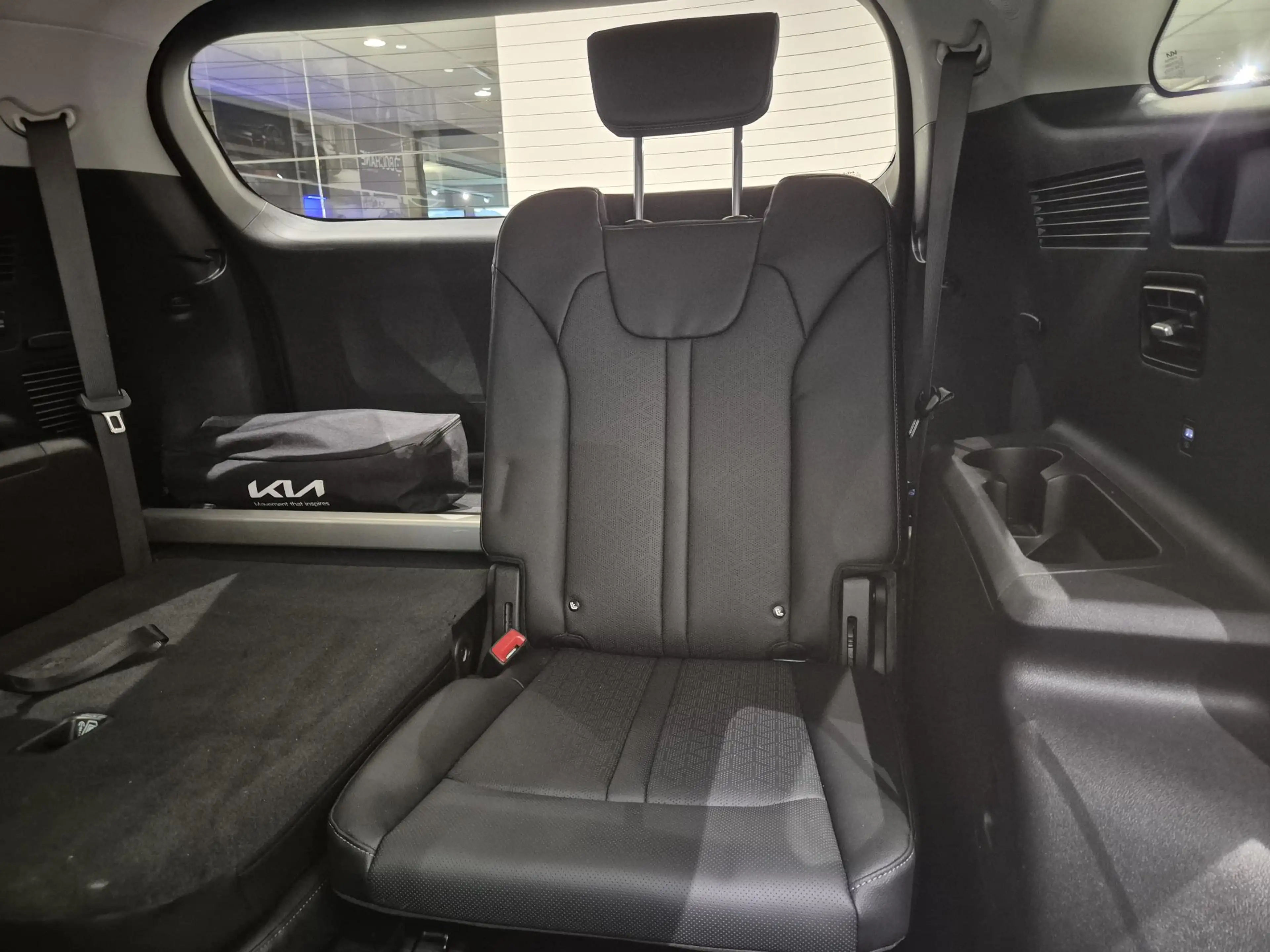 Kia Sorento 1.6 T-GDI Plug-in Hybrid 4WD Edition 7p. | Trekhaa — photo 36