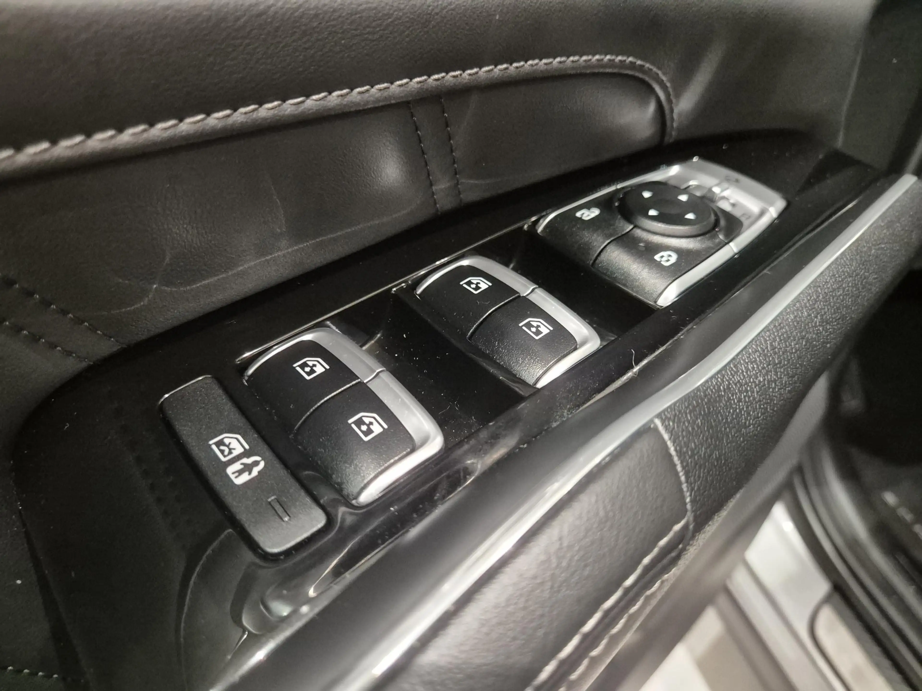 Kia Sorento 1.6 T-GDI Plug-in Hybrid 4WD Edition 7p. | Trekhaa — photo 19