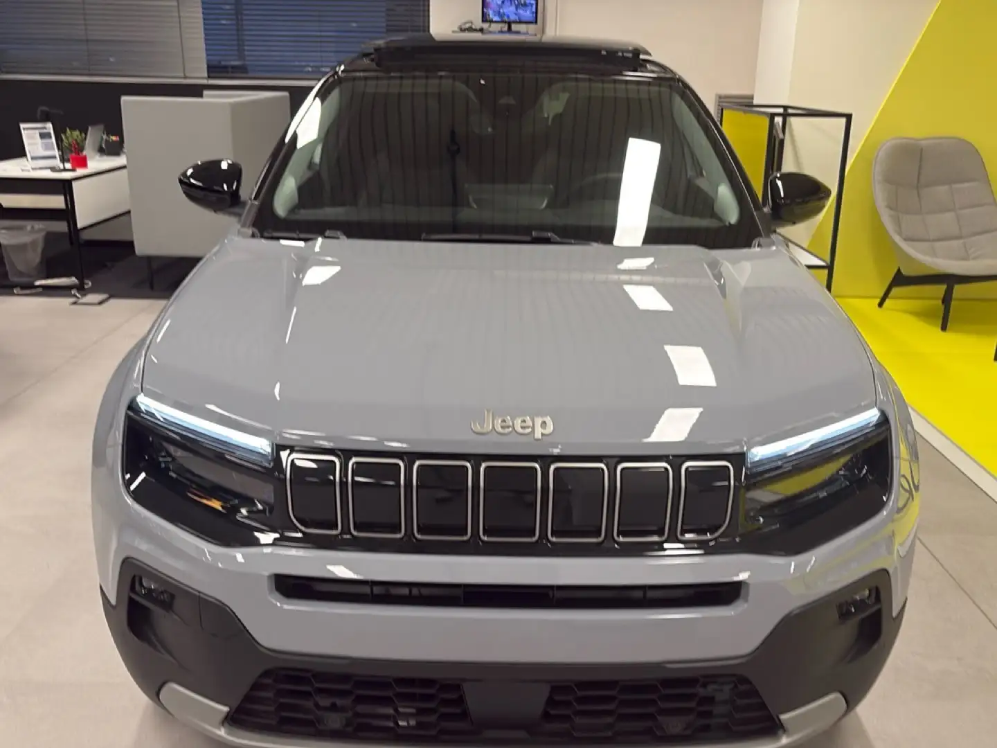 Jeep Avenger 1.2 turbo Summit fwd 100cv Schwarz - 2