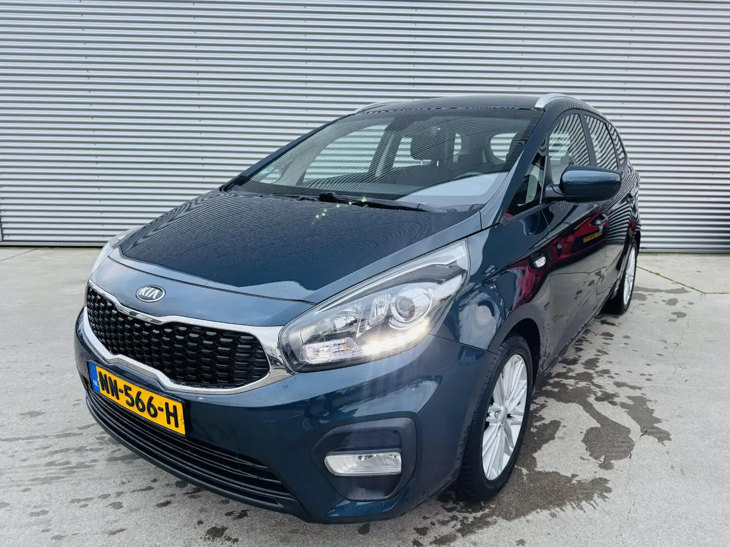 Kia Carens 1.6 GDi First Edition NL-dealerauto | Trekhaak | 7 Blauw - 2