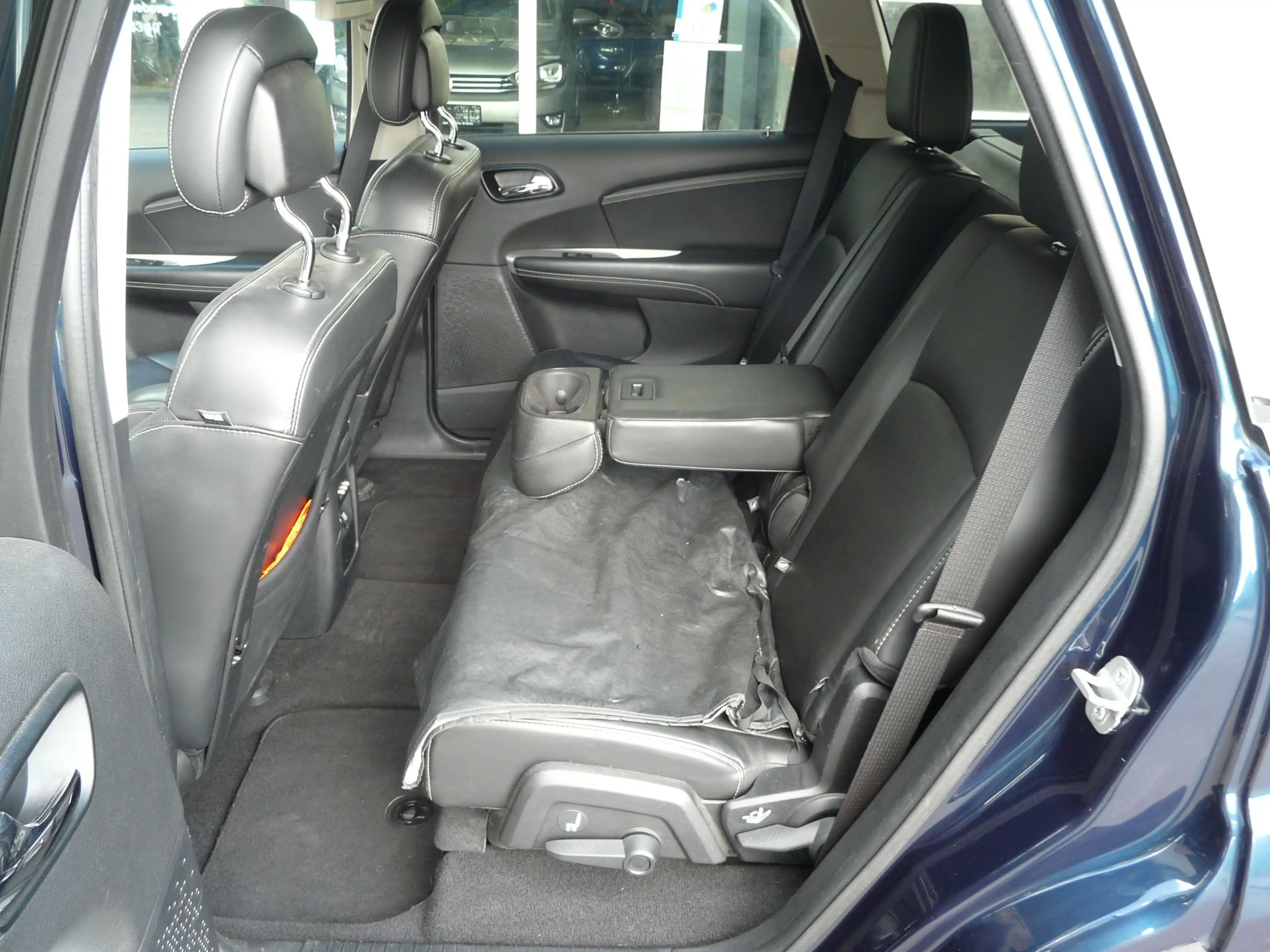 Fiat Freemont Lounge DVD SHZ WR AHK Standhzg — photo 10