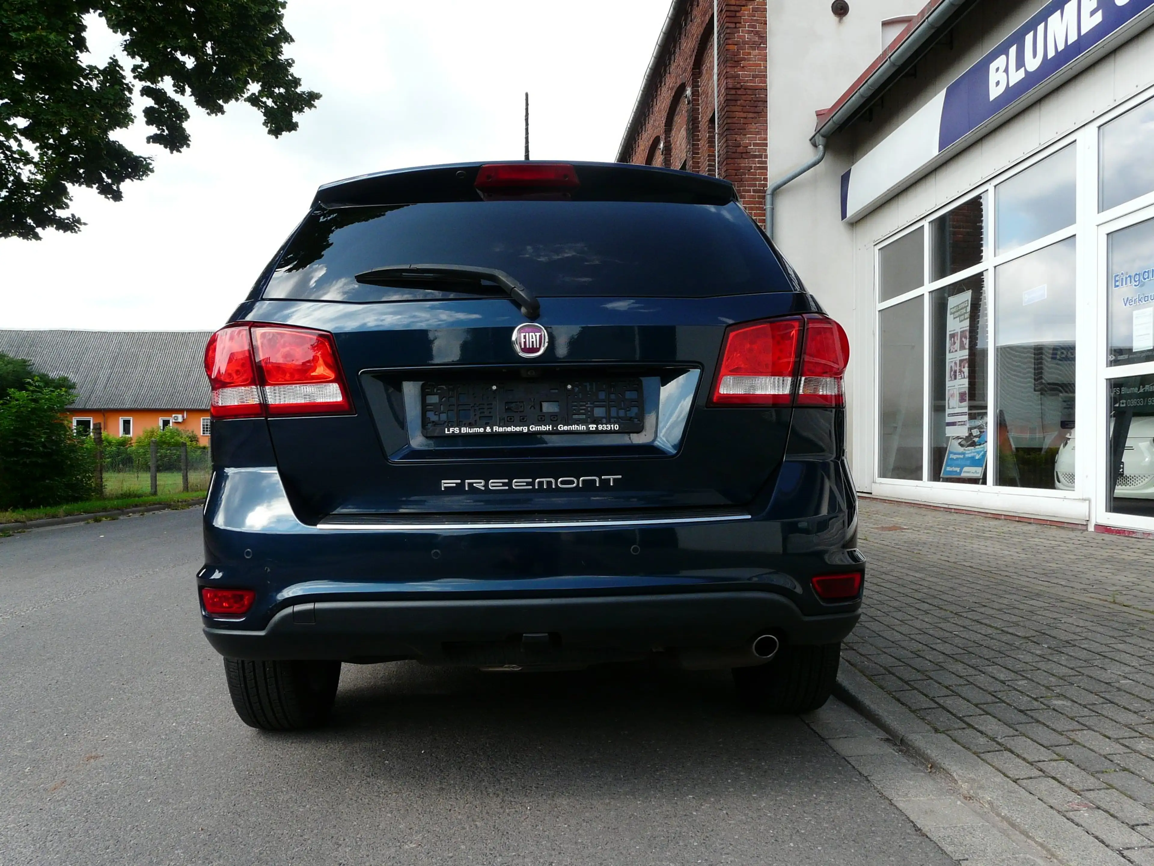 Fiat Freemont Lounge DVD SHZ WR AHK Standhzg — photo 5