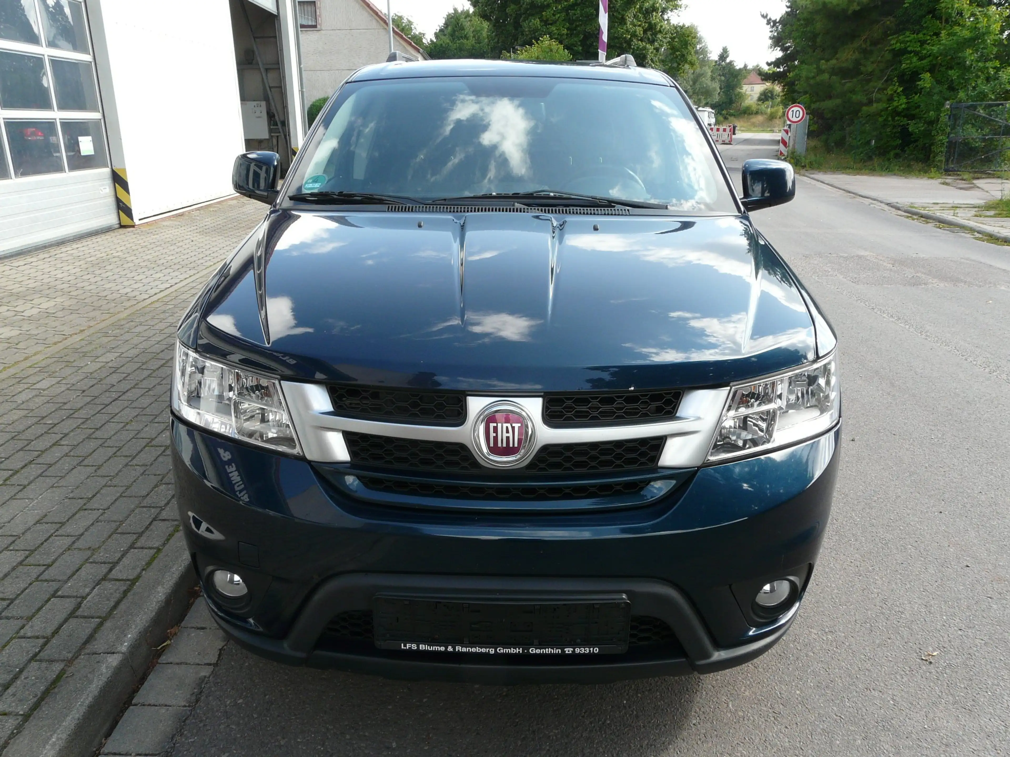 Fiat Freemont Lounge DVD SHZ WR AHK Standhzg — photo 3