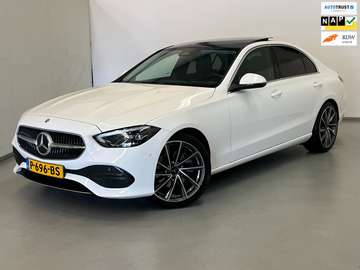 Luxury Line / Pano / NL-auto / Trekhaak